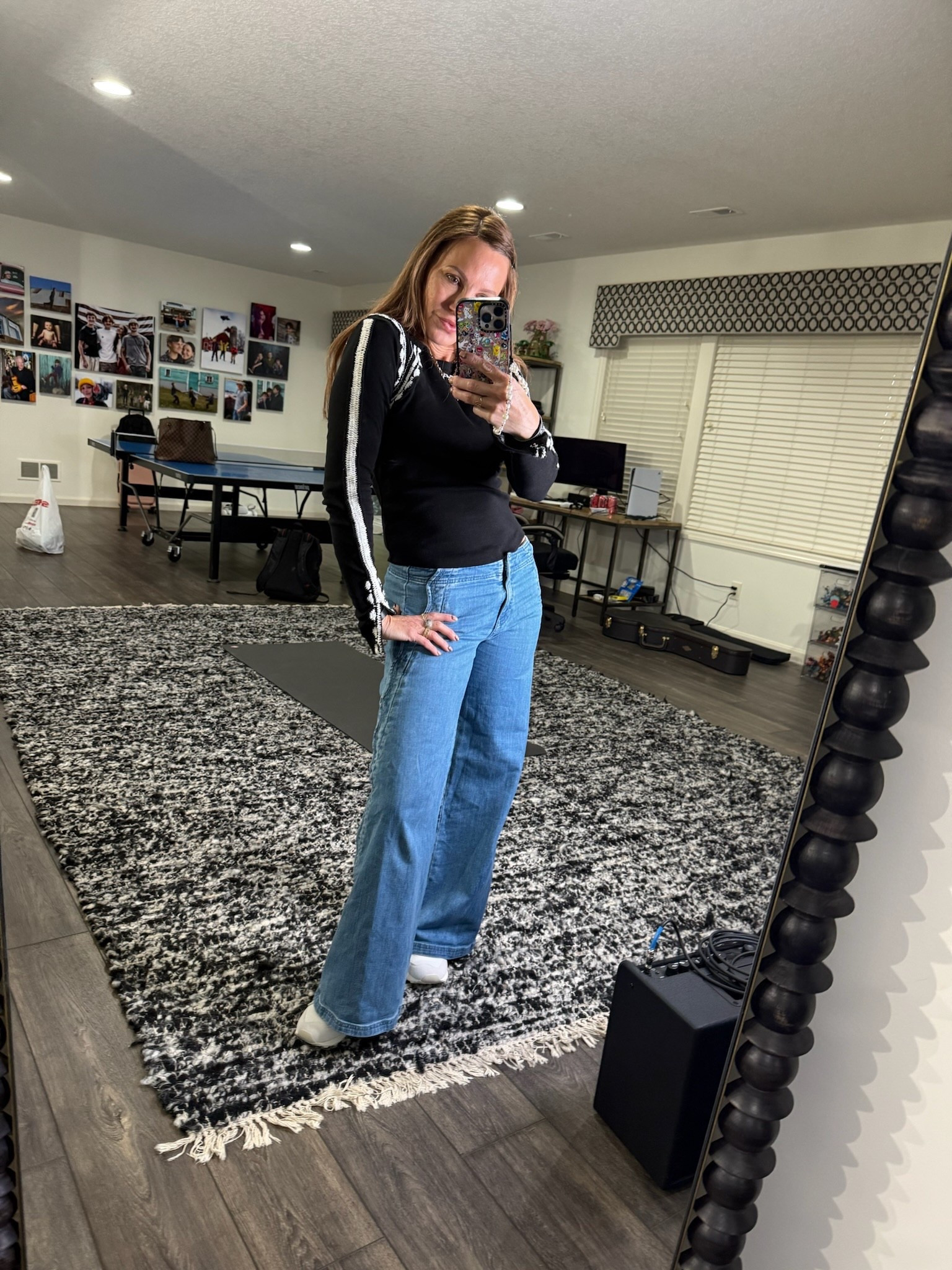 Ootd! Size small in top and 25 in jeans 

#LTKSeasonal #LTKOver40 #LTKStyleTip