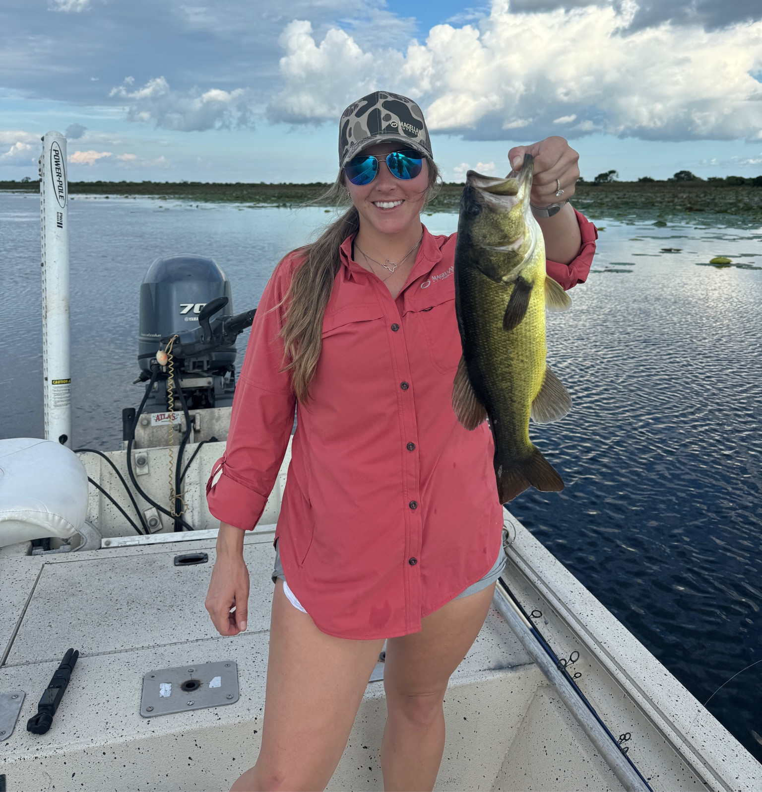 Bass fishing fit!🎣

#LTKFitness #LTKFindsUnder50 #LTKActive