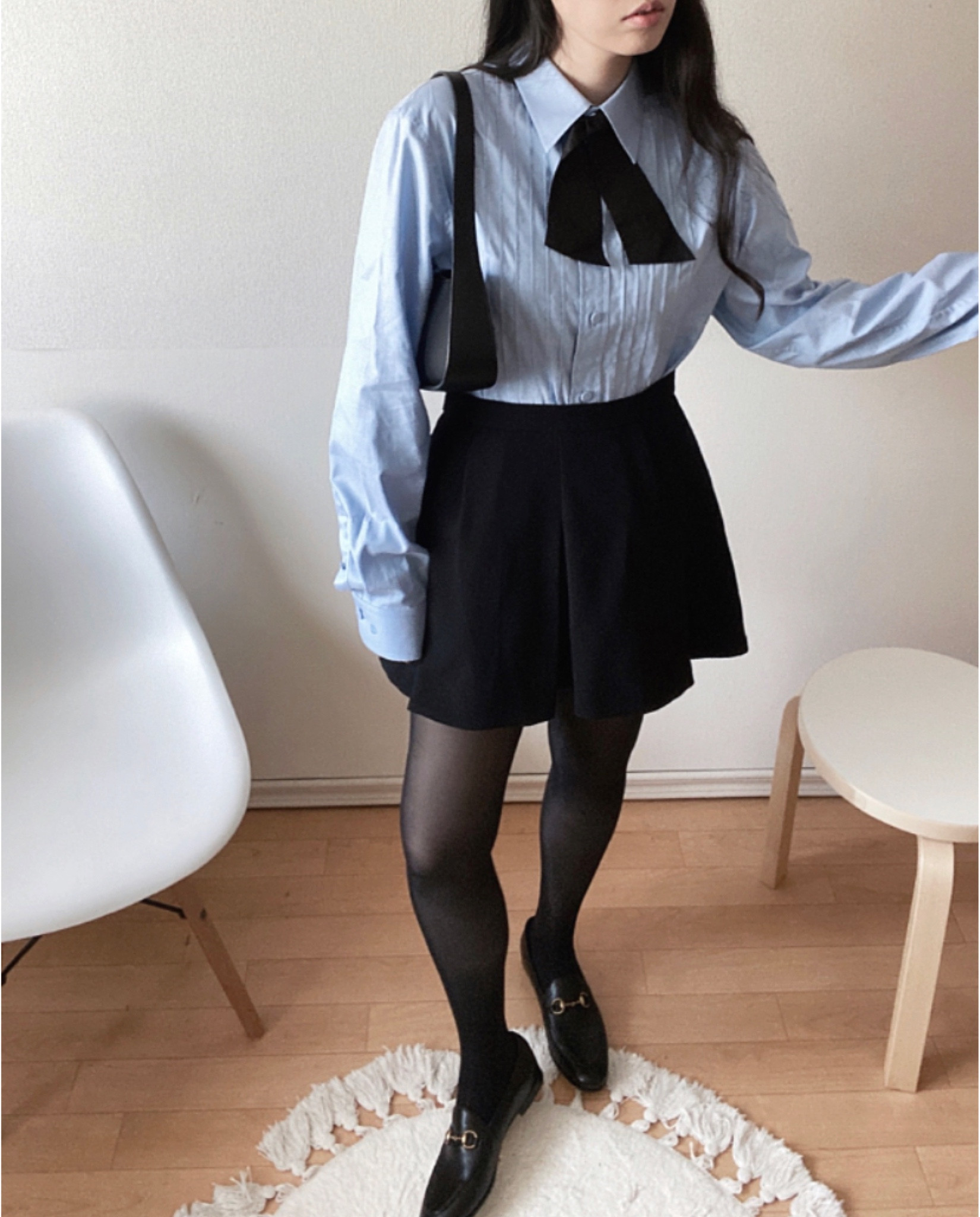Going Preppy @mytheresa.com 2007년 가십걸 소환 !
 
#ootd #ootdfashion #gucci #guccishirt #guccishoes #guccigang #neutralstyle #minimalstyle #preppy #preppystyle #오오티디 #오오티디룩 #오늘의코디 #구찌 #구찌셔츠 #더로우가방 #더로우 #미니멀룩 #데일리코디 #데일리룩 #프레피룩 #グッチ #今日のコーデ #ミニマル #ファッションコーデ 

#LTKAsia #LTKstyletip #LTKworkwear
