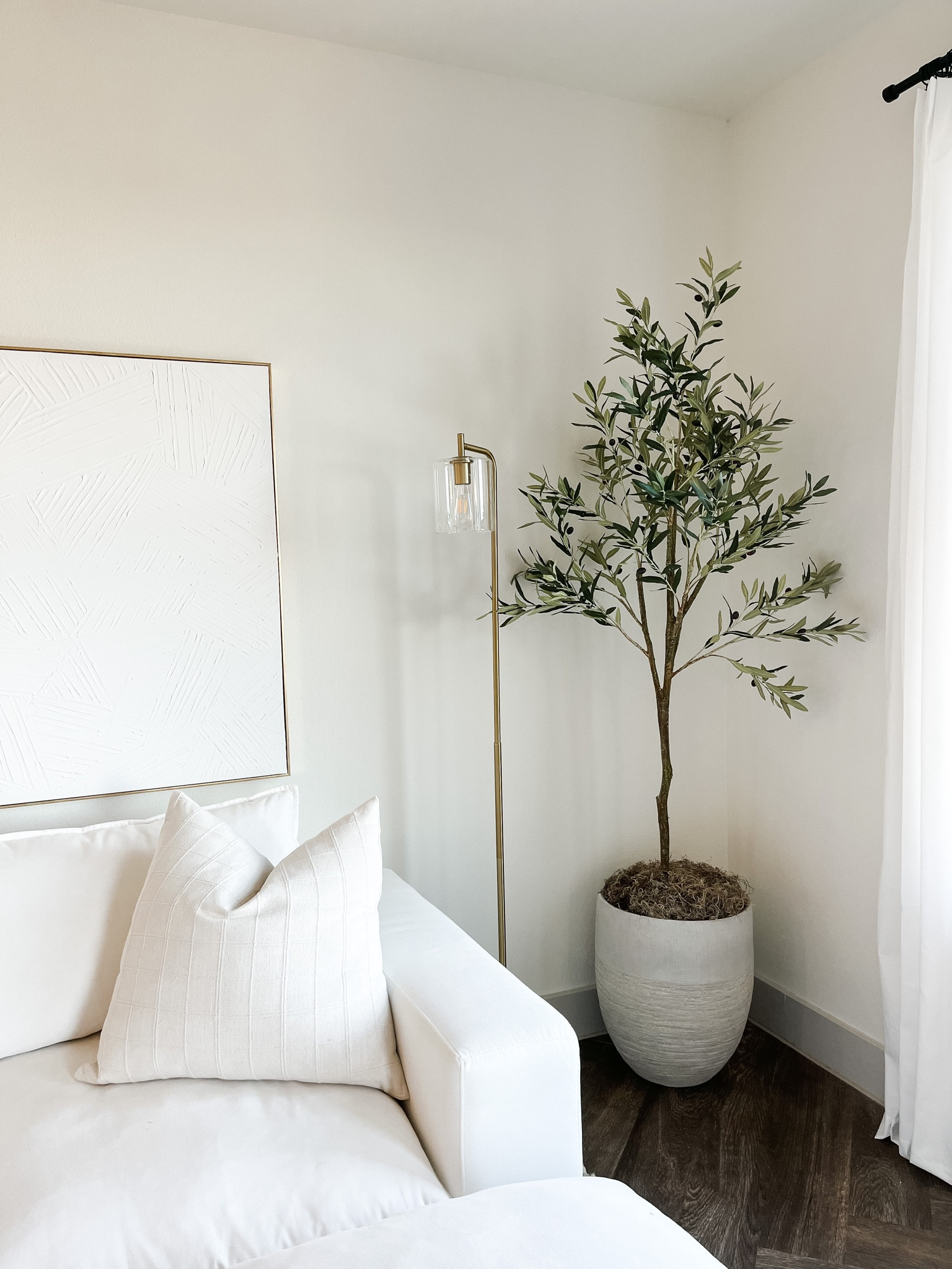 Olive tree | olive tree decor | living room decor | organic modern living room | apartment living room decor | neutral living room decor 

#LTKhome