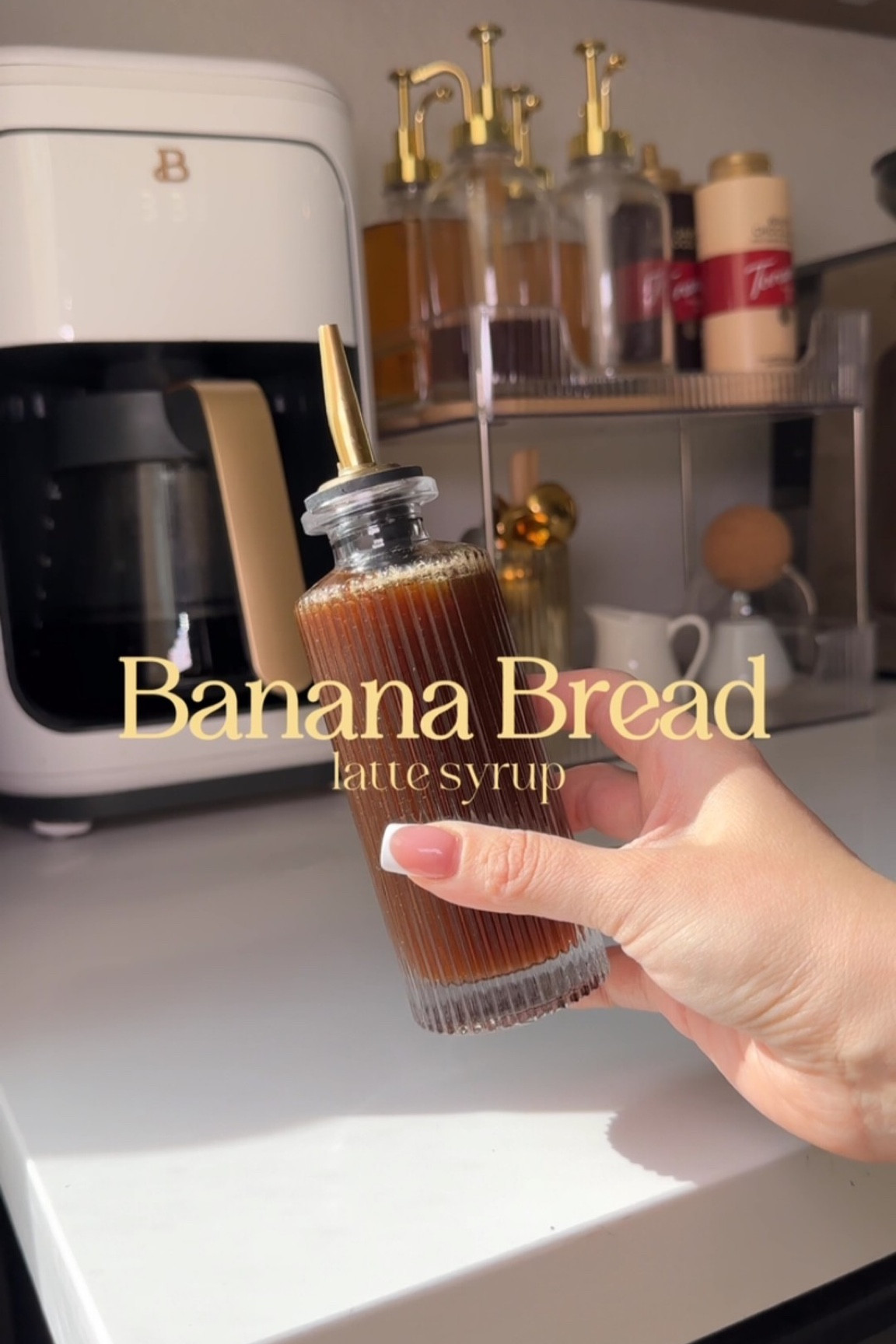 This is so delicious, it’s a must try! 😍☕️🍌

#bananabreadlatte #bananabreadlattesyrup #lattesyrup #morningcoffee #morningcafecito #coffeeblogger #morningroutine #lifestyle #coffeeblogger #aesthetic