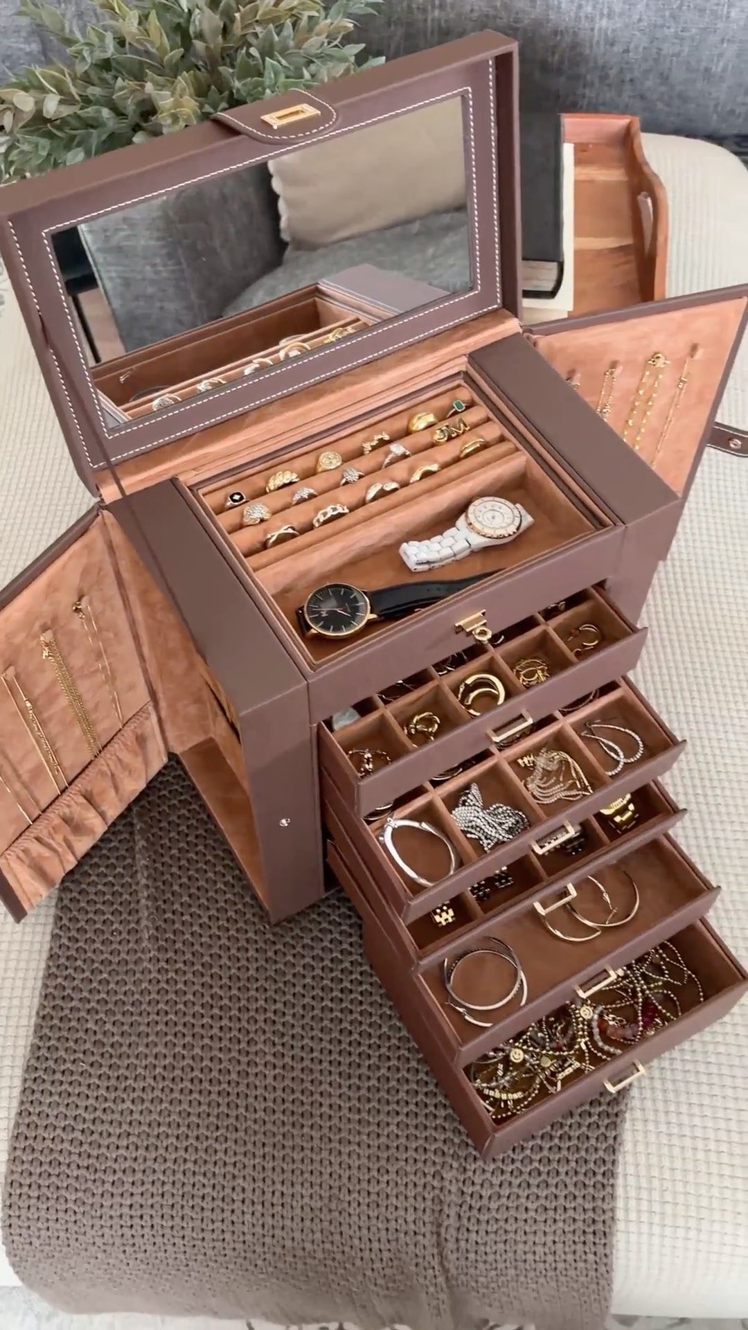 organization is so satisfying 😌 jewelry box, amazon jewelry box, jewelry organizer from amazon, amazon home finds, affordable jewelry storage, jewelry organization ideas, organizing my jewelry, jewelry storage solution, aesthetic jewelry box, jewelry declutter, organizing accessories, ring and necklace organizer, drawer jewelry storage, vanity organization ideas, small space organization, affordable home organization, clean girl organization, vanity aesthetic, minimal jewelry storage, neutral home finds, cozy organizing vlog, realistic organization routine, satisfying organizing video,  amazon haul, amazon home organization finds, budget friendly organizers, affordable amazon alternative, viral amazon finds, organization must haves, jewelry organization pinterest, vanity setup inspo, organizing vlog ideas, home organization content, aesthetic storage ideas 
 

 #LTKSpringSale #LTKgrwm #LTKootd