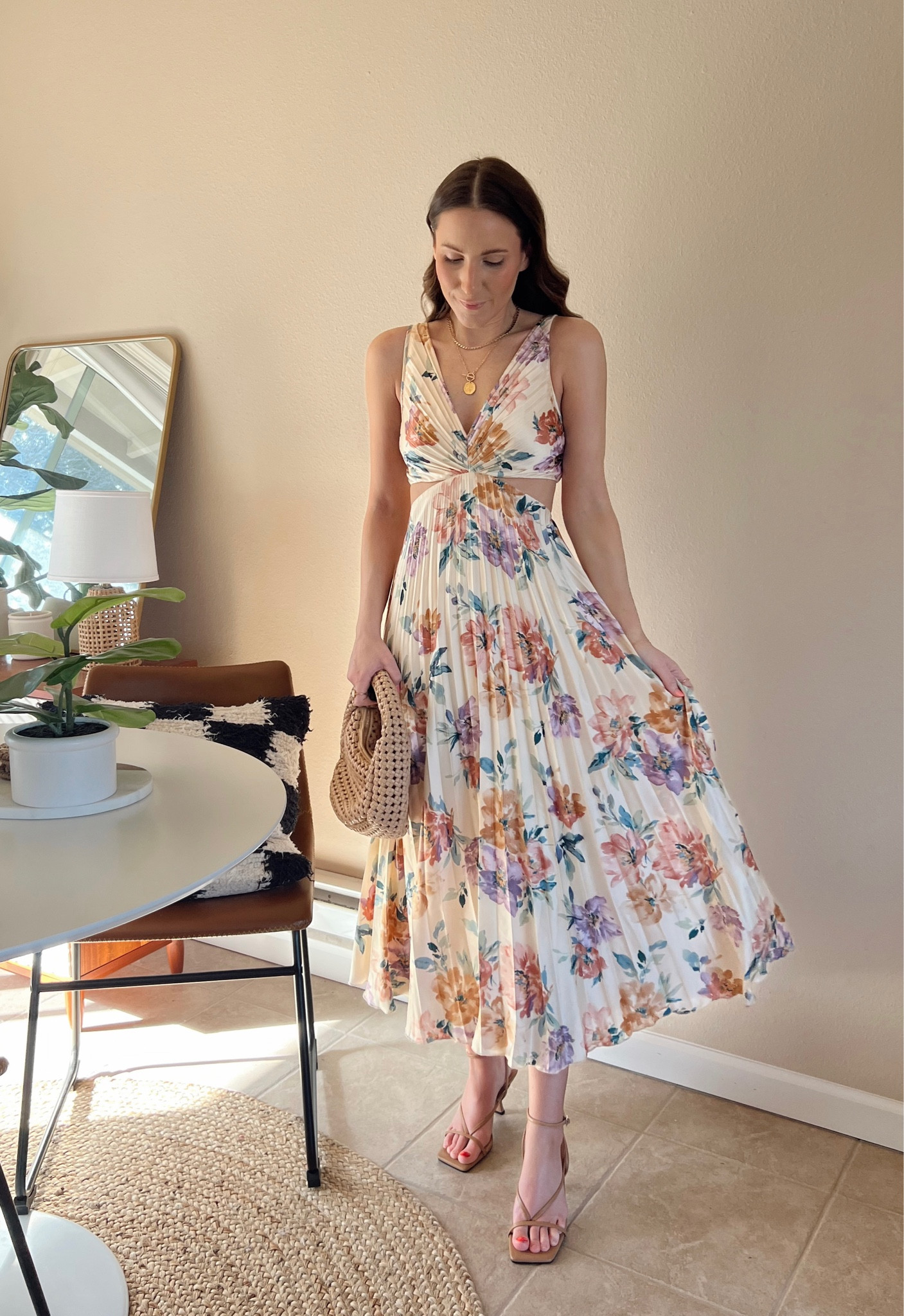 This @abercrombie wedding guest dress on sale! I’m wearing a xs! Copy the code for 20% off!

Abercrombie style | Abercrombie finds | wedding guest dress | special occasion dress | dressed up | spring wedding

#abercrombiepartner #abercrombiestyle 



#LTKwedding #LTKSpringSale
