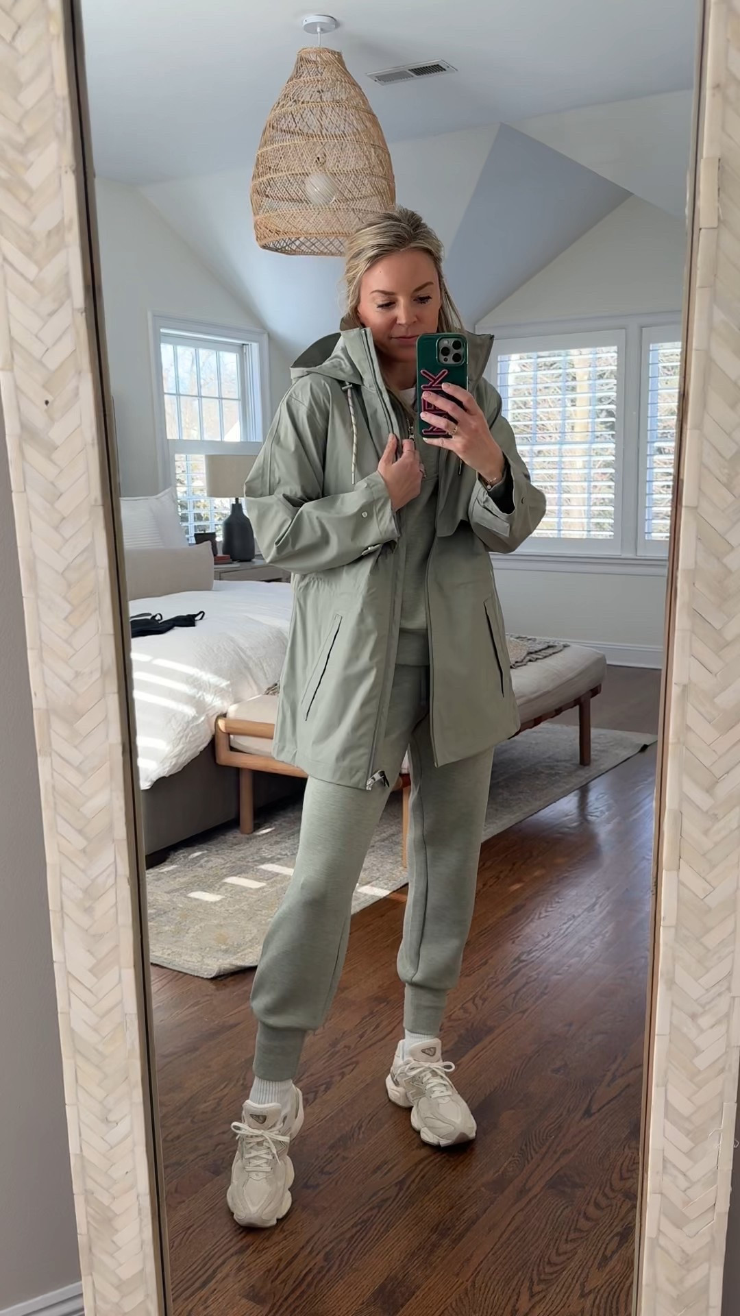 New Varley spring colors are here! 
-XS jacket 
-small top & bottoms 
-sneakers, tts, in bisque/sea salt 

#LTKmomlife