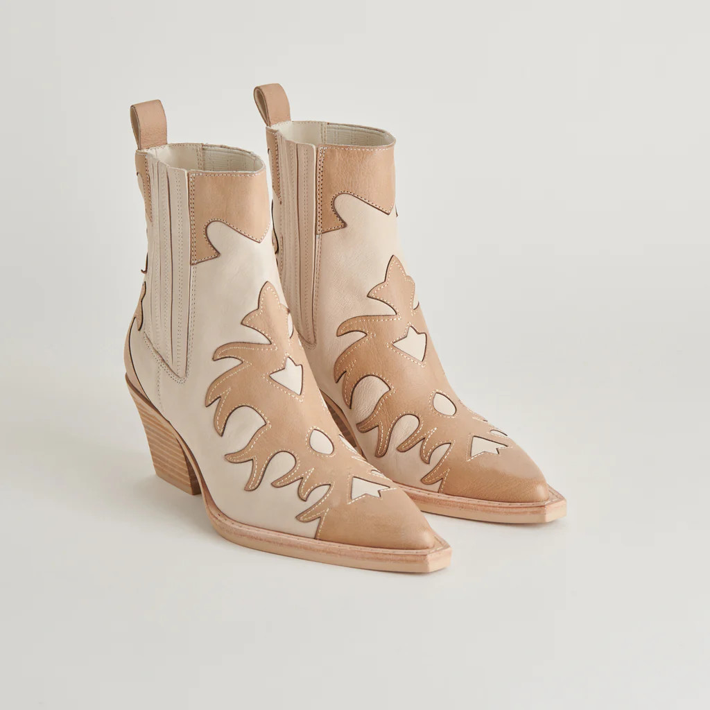 Renia Boots | DolceVita.com