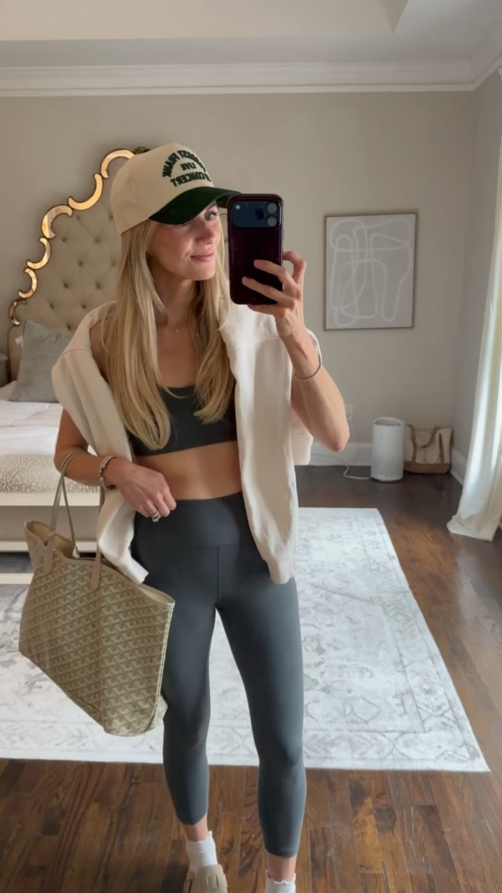This adorable workout set stretchy, soft, and comfortable! These are the high waisted midi leggings I love the length on this! Would definitely size up this brand runs small!

Workout Set, Leggings, Sports Bra

#LTKootd #LTKfitnessgoals #LTKmomlife