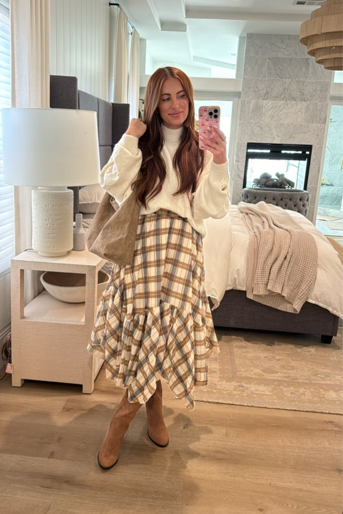 The perfect fall outfit!! You can use my code KRISTA30 for 30% off ALL weekend long!!

Sweater size L
Skirt size L
Boots size 9

#LTKSeasonal #LTKStyleTip #LTKItBag