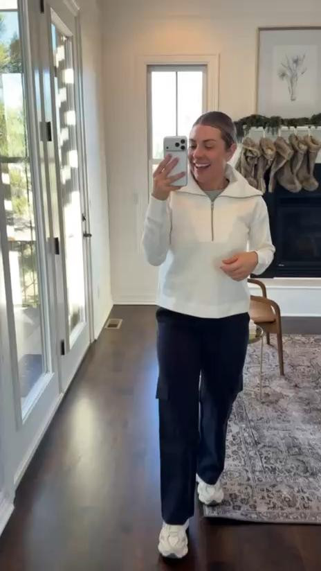 Serving comfy confidence in this elevated athleisure fit from Walmart. Proof that laid-back can still turn heads 😌🩶✨  
#WalmartFinds #AthleisureStyle #OOTD #ComfyChic #AffordableFashion #LTKStyle #CasualOutfit #StreetStyle #EverydayLook #CozyVibes   

 #LTKootd #LTKSeasonal #LTKActive