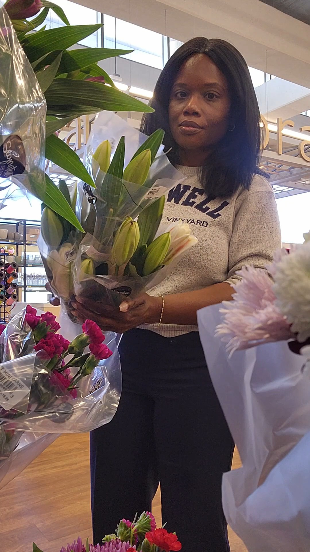 Saturday errands in my favourite casual outfit formula.  Graphic sweatshirt + high waist trouser

#LTKdayinmylife #LTKootd #LTKPetite