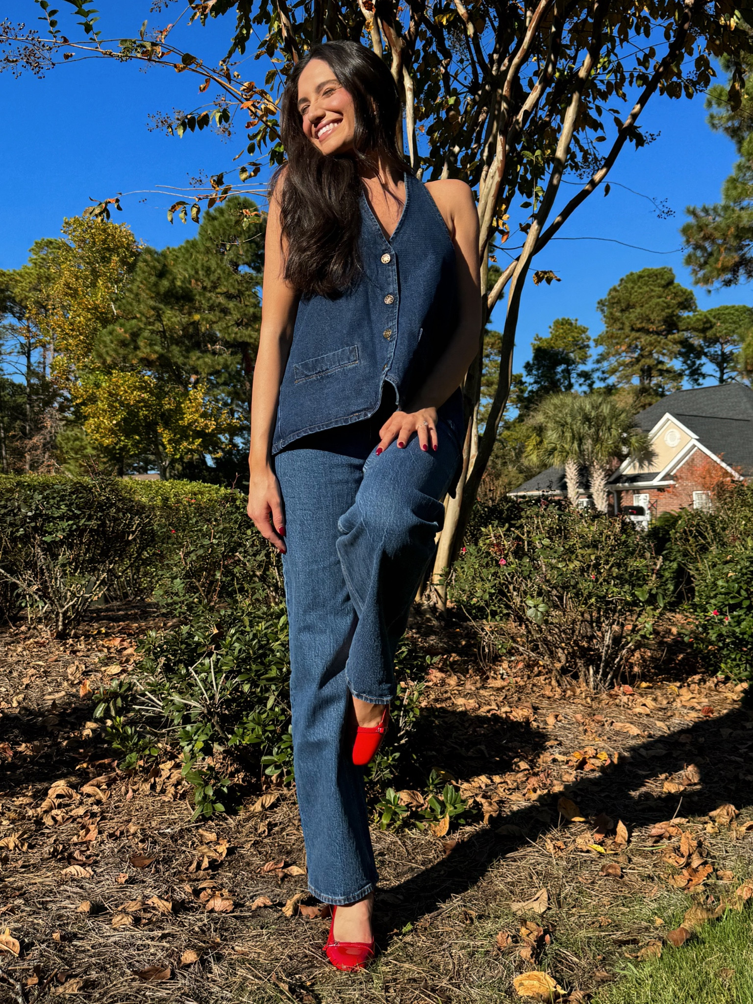 The cutest top & the BEST jeans ever! 

#LTKGiftGuide #LTKSeasonal #LTKCyberWeek