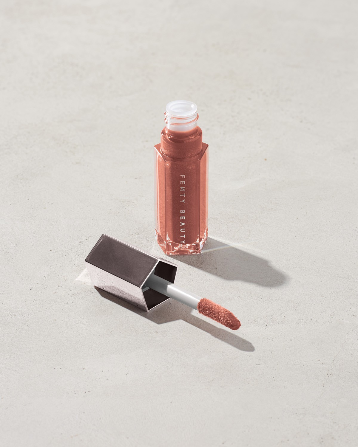 GLOSS BOMB UNIVERSAL LIP LUMINIZER | Fenty Beauty