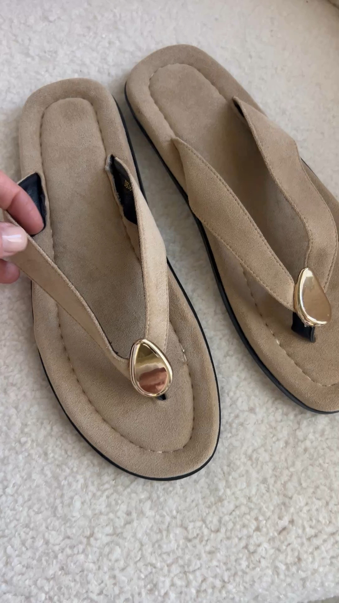 ✨Tap the bell, save and ❤️ for over 40 fashion, midlife style, midsize fashion and luxury looks for less. 

Justin  from Amazon, look similar to the mint velvet sandals. Love the gold detail and color.

👑"Helping you look good, feel good!" - Lindsey Denver

Springer

#LTKOver40 #LTKMidsize #LTKPlusSize