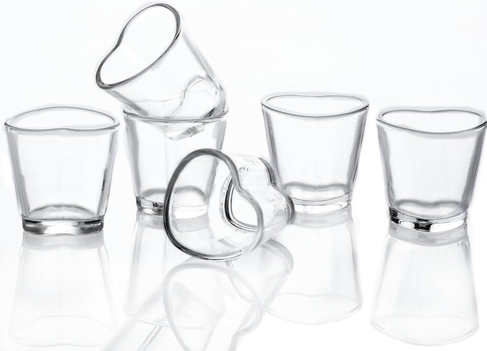 Srgeilzati Heart Shot Glasses Set For 6,Cute Shot Glass 1.5oz | Amazon (US)