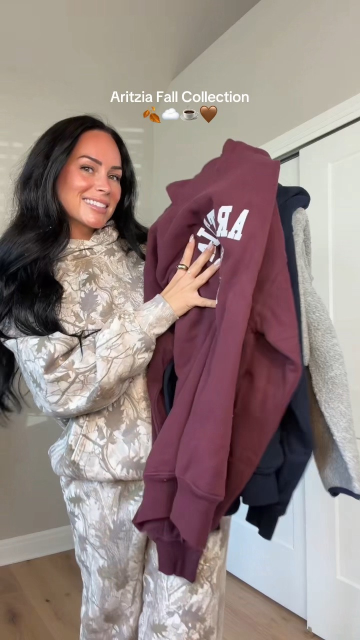 Nobody does fall like Aritzia 😍🍂
Obsessed with every single one of these pieces and I can't wait to show you how I'd style them for fall. From cozy layers to everyday staples, these are going to be on repeat all season long. I'll have everything linked on my LTK!

My sizing: 5'7", 145 lbs, 32DD.




@Aritzia #AritziaFall #AritziaStyle #FallFashion #FallWardrobe #PreFallStyle Aritzia fall, Aritzia haul, Aritzia new arrivals, fall fashion, pre-fall outfits, fall wardrobe, fall essentials, fall layering, cozy layers, neutral outfits, everyday style, chic outfits, casual fall outfits, capsule wardrobe, outfit inspiration, fall staples, transitional outfits, autumn fashion, LTK finds, Aritzia styling