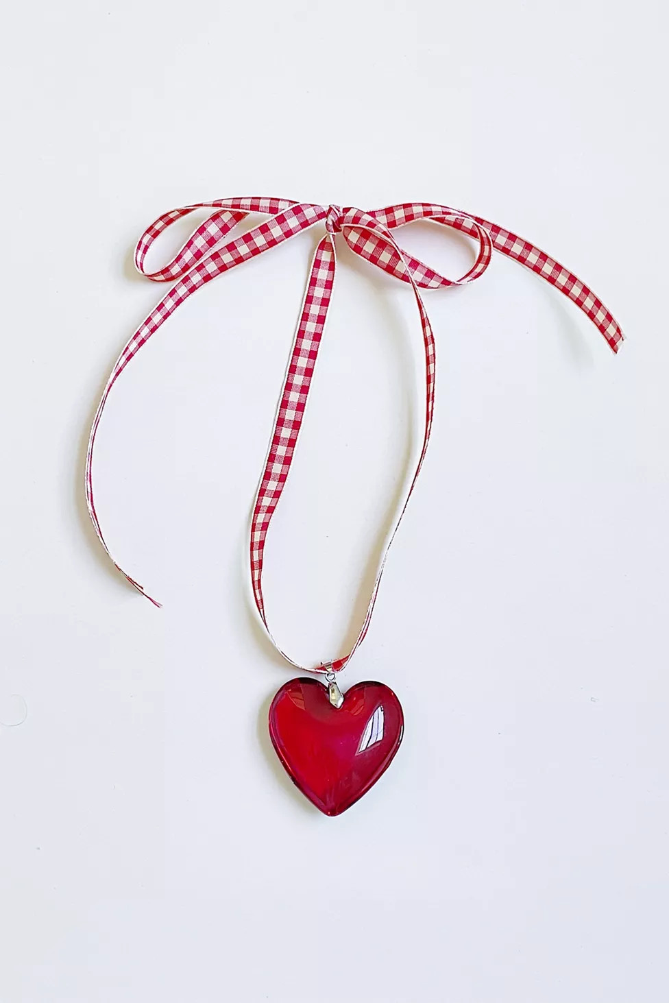 Blo_oberry Glass Picnic Heart Necklace | Urban Outfitters (US and RoW)