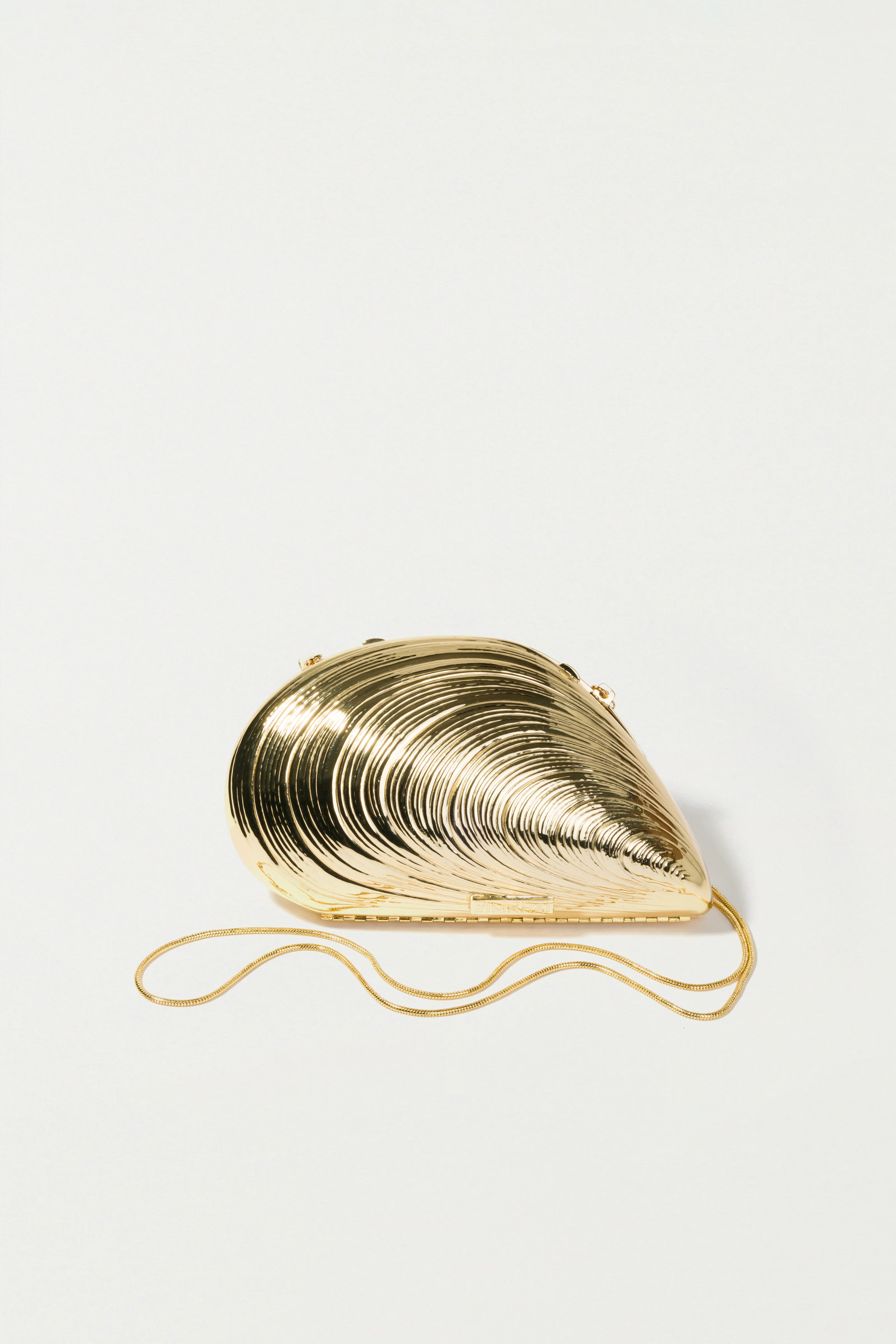 SIMKHAI Women's Bridget Metal Oyster Clutch in Gold | Simkhai