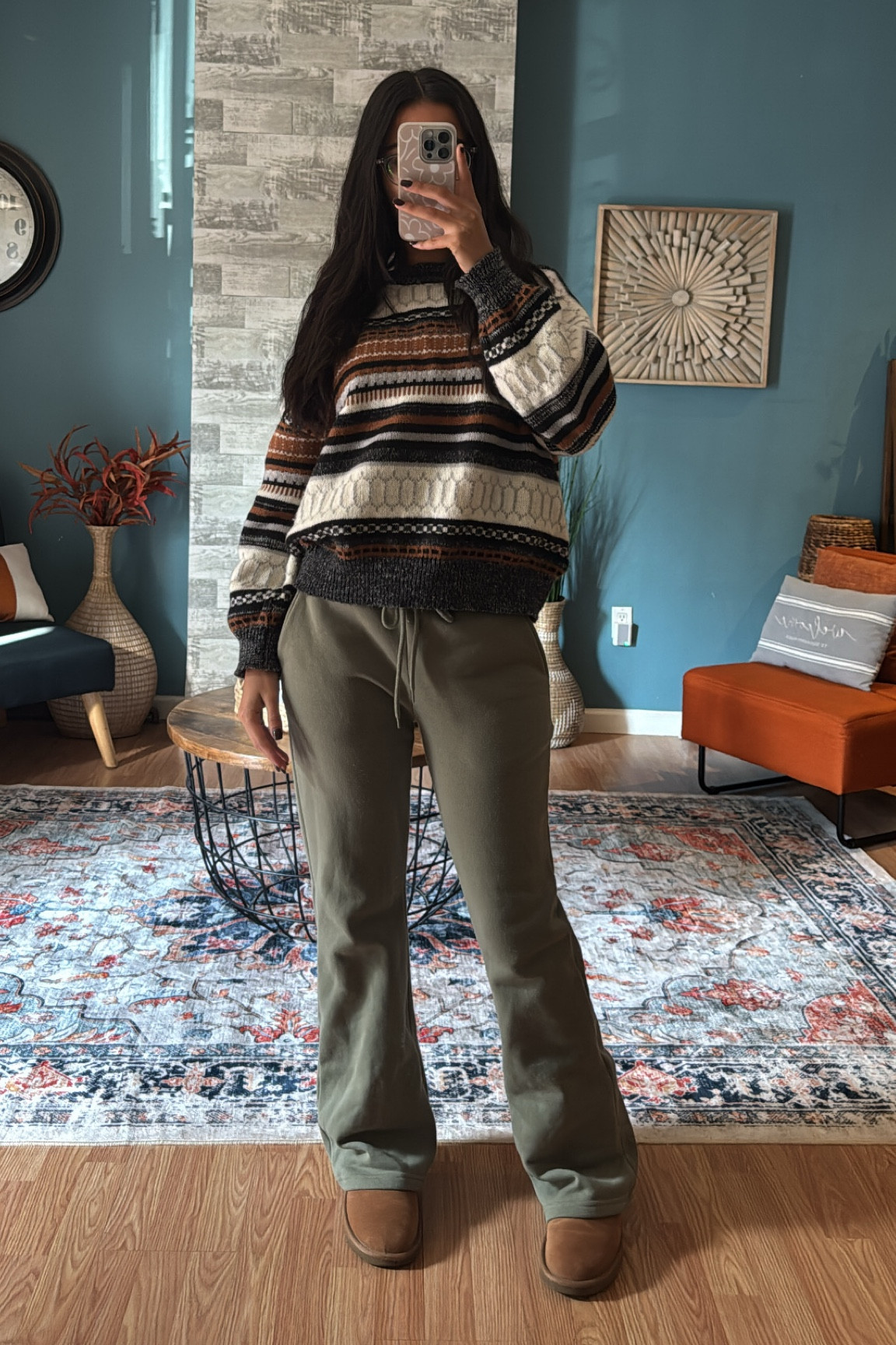 Cozy sweater, printed sweater, olive green sweats, sweat pants, green sweatpants, green pants, ugg boots, classic Ugg, chestnut Uggs 

#LTKStyleTip #LTKSaleAlert #LTKShoeCrush