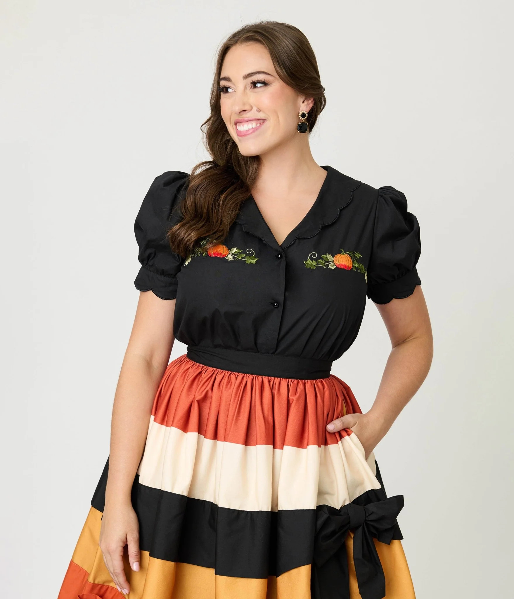 Smak Parlour Black & Pumpkin Embroidery Puff Sleeve Top | UniqueVintage