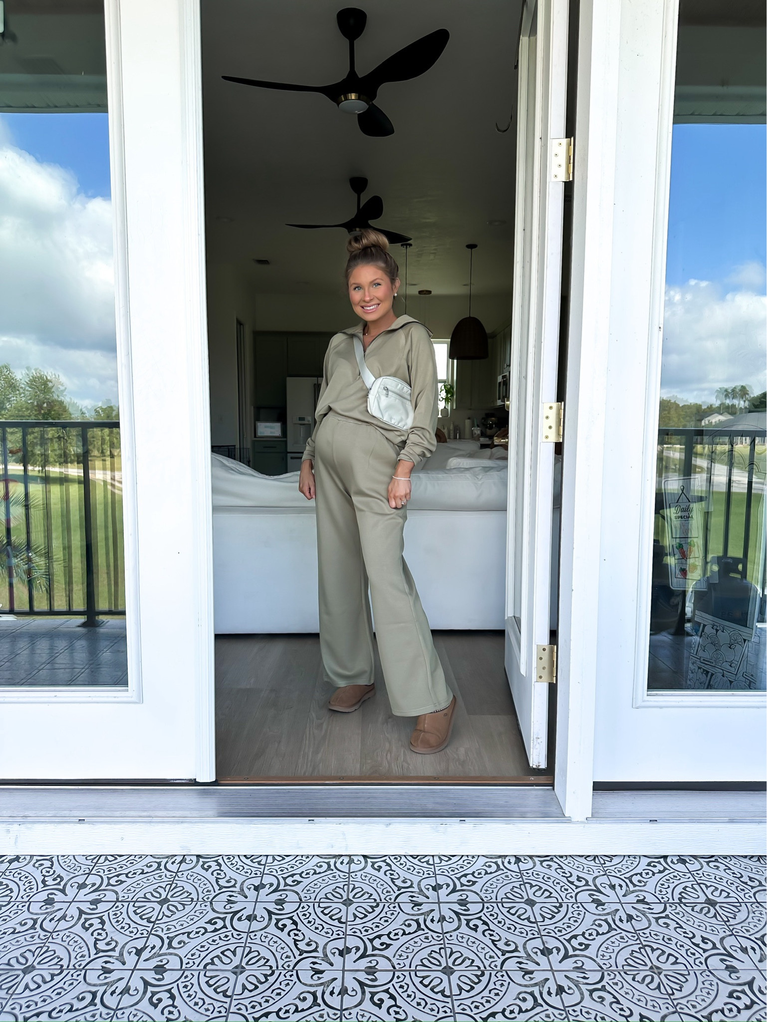 Use code KRISTINP for 20% off @pinklily #PinkLily #PinkLilyPartner 

#LTKStyleTip #LTKFindsUnder100 #LTKSeasonal