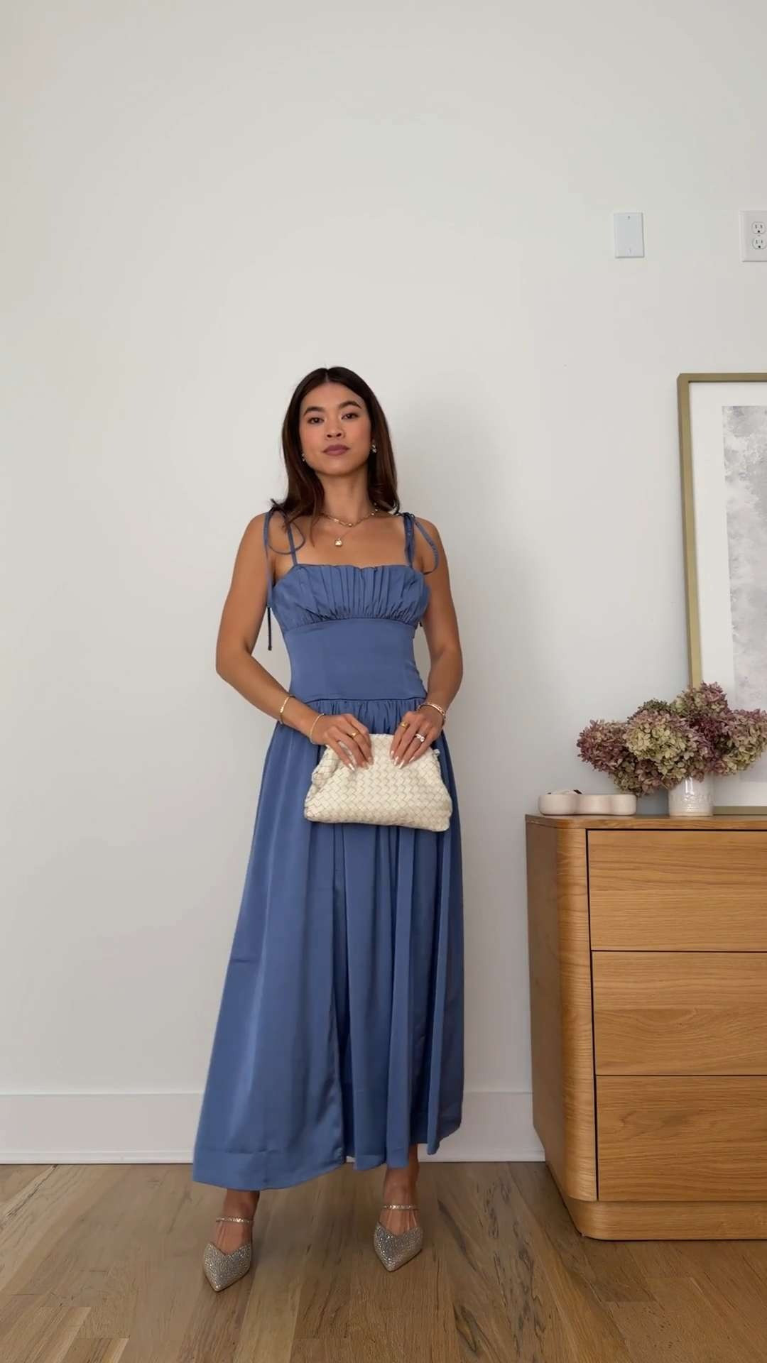 Are you looking for a bra free dress thats also petite friendly? This @abercrombie maxi dress has it all!

Sizing info:
Abercrombie Bra-Free Tie-Strap Maxi Dress - Size XS petite in Blue 

petite fashion, get dressed with me, outfit inspiration, ootd, nashville outfit, Nashville influencer, petite style, vacation style, casual outfits, mom style, petite dress, spring outfits, spring outfit info, spring dress, spring outfit idea, abercrombie dress, spring shoes, wedding guest dress, summer dress, petite wedding guest dress,  

 

#LTKSeasonal #LTKWedding #LTKPetite