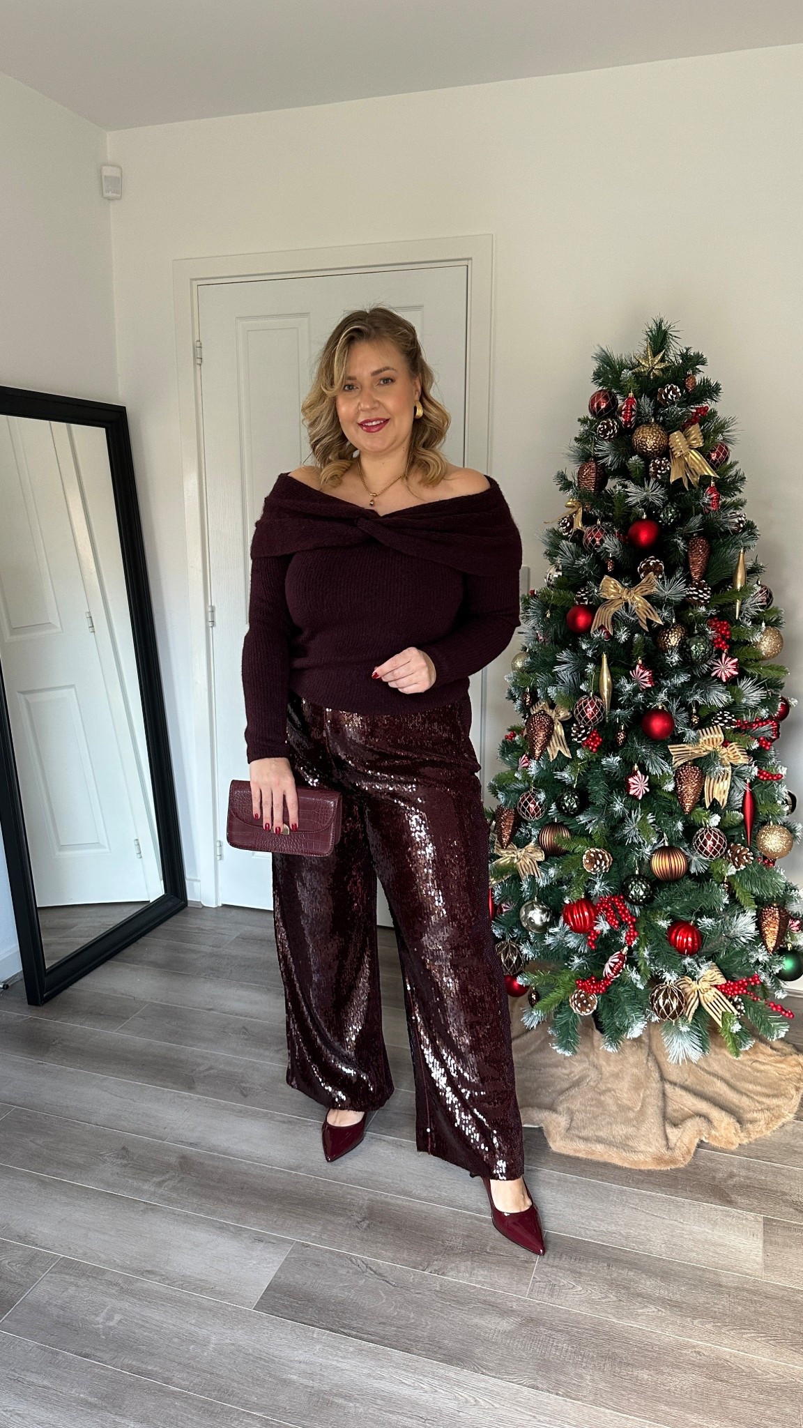 Festive outfit Day 11
Trousers size 16
Jumper size XL

#LTKfestive #LTKcurves