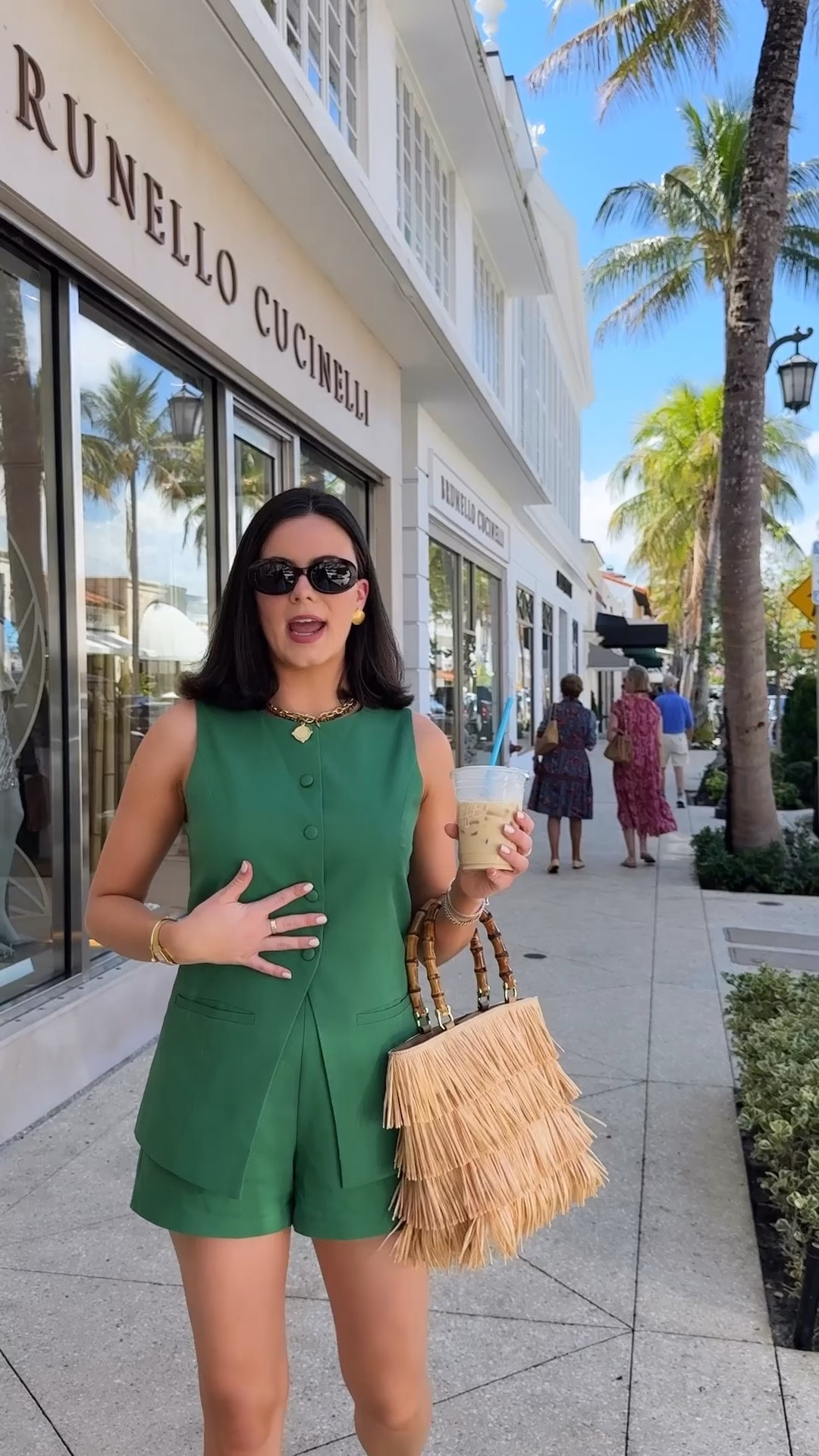 My little green set is such a great Amazon find! It comes in a few colors and perfect for spring/summer! ☀️