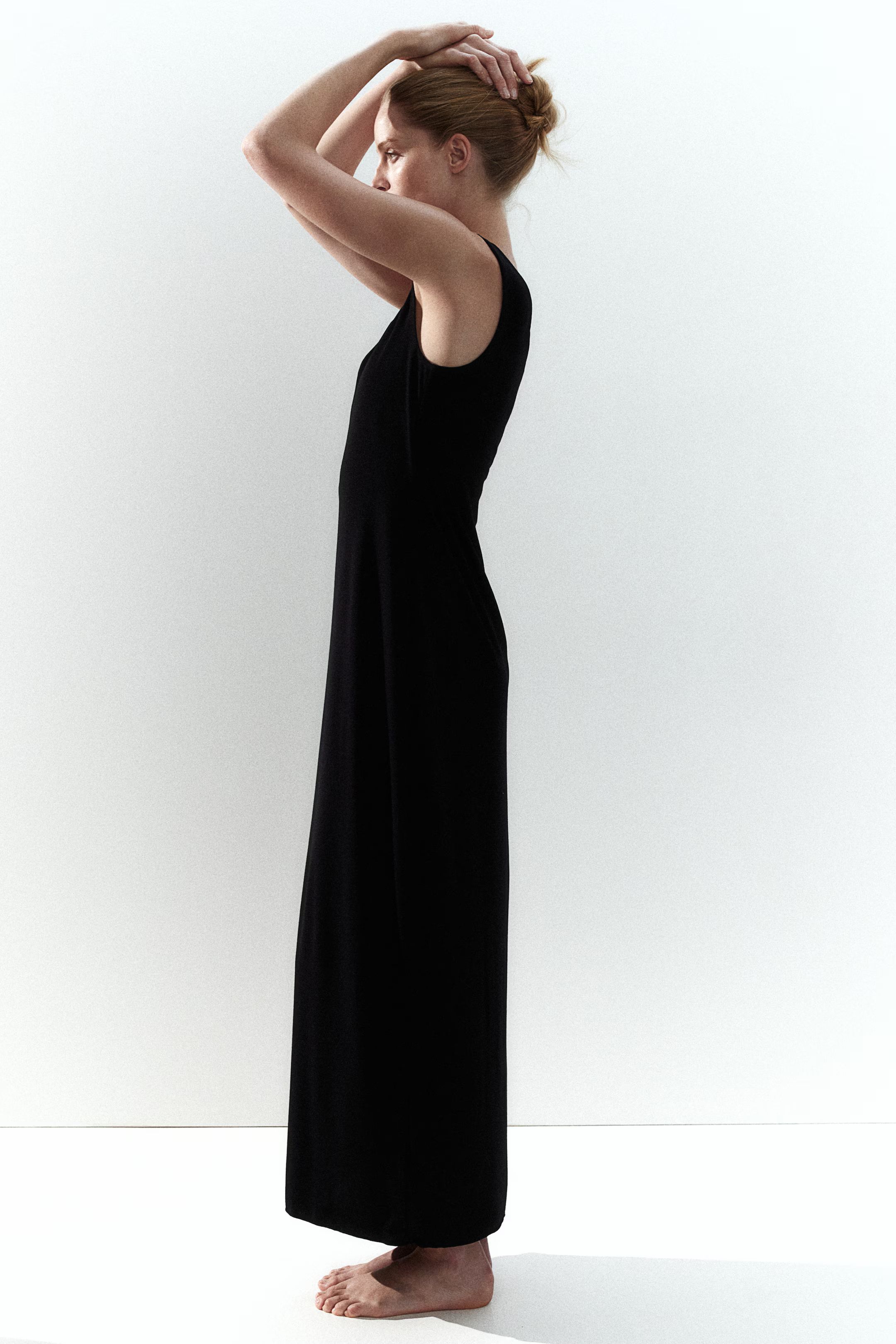 Long jersey dress | H&M (UK, MY, IN, SG, PH, TW, HK)