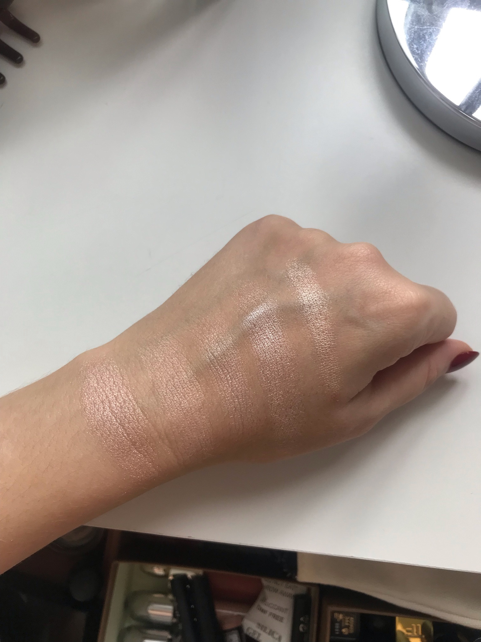 4 iluminadores incríveis de lindos ♥️
Soft and Gentle 
Radiante Baked Powder 
Lightning Dust & Fire Crystal
Cookie

#LTKbrasil #LTKbeauty