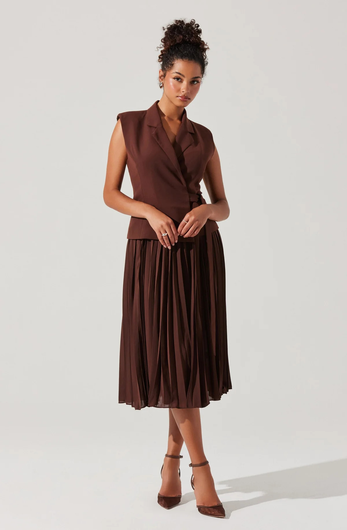 Mixed Media Vest Wrap Dress - Brown / M | ASTR The Label (US)