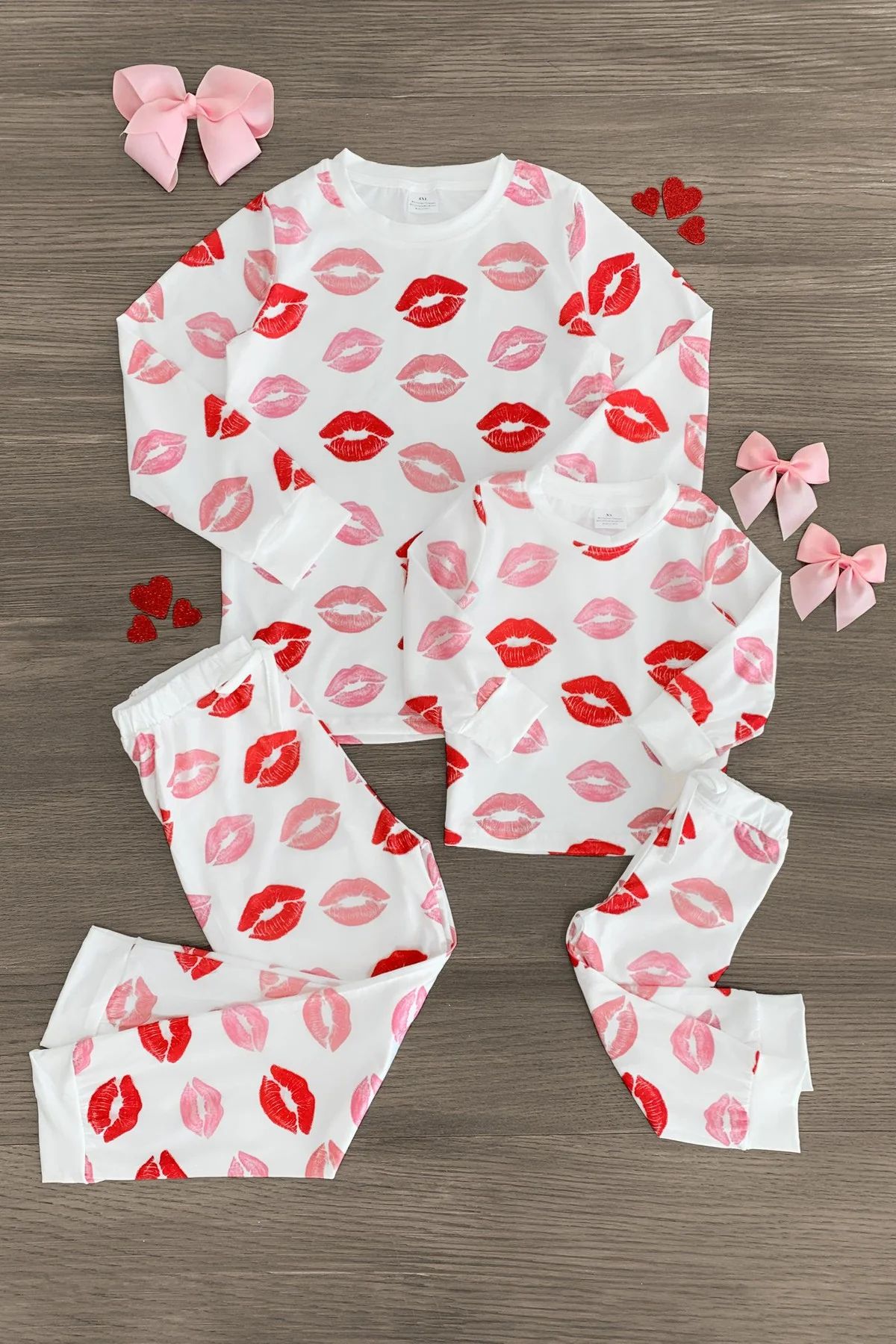 Mom & Me - White Lipstick Kiss Pajamas | Sparkle In Pink