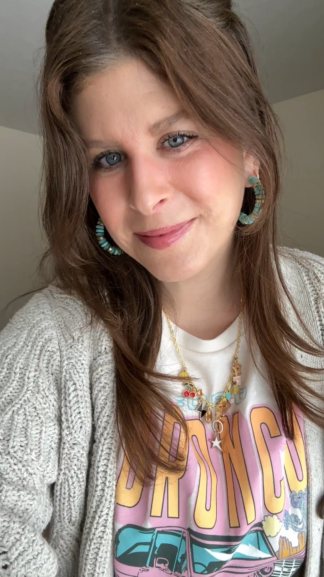 A graphic tee with leopard print pants is always the move 🐆🤩




#LTKStyleTip #LTKFindsUnder50 #LTKPetite