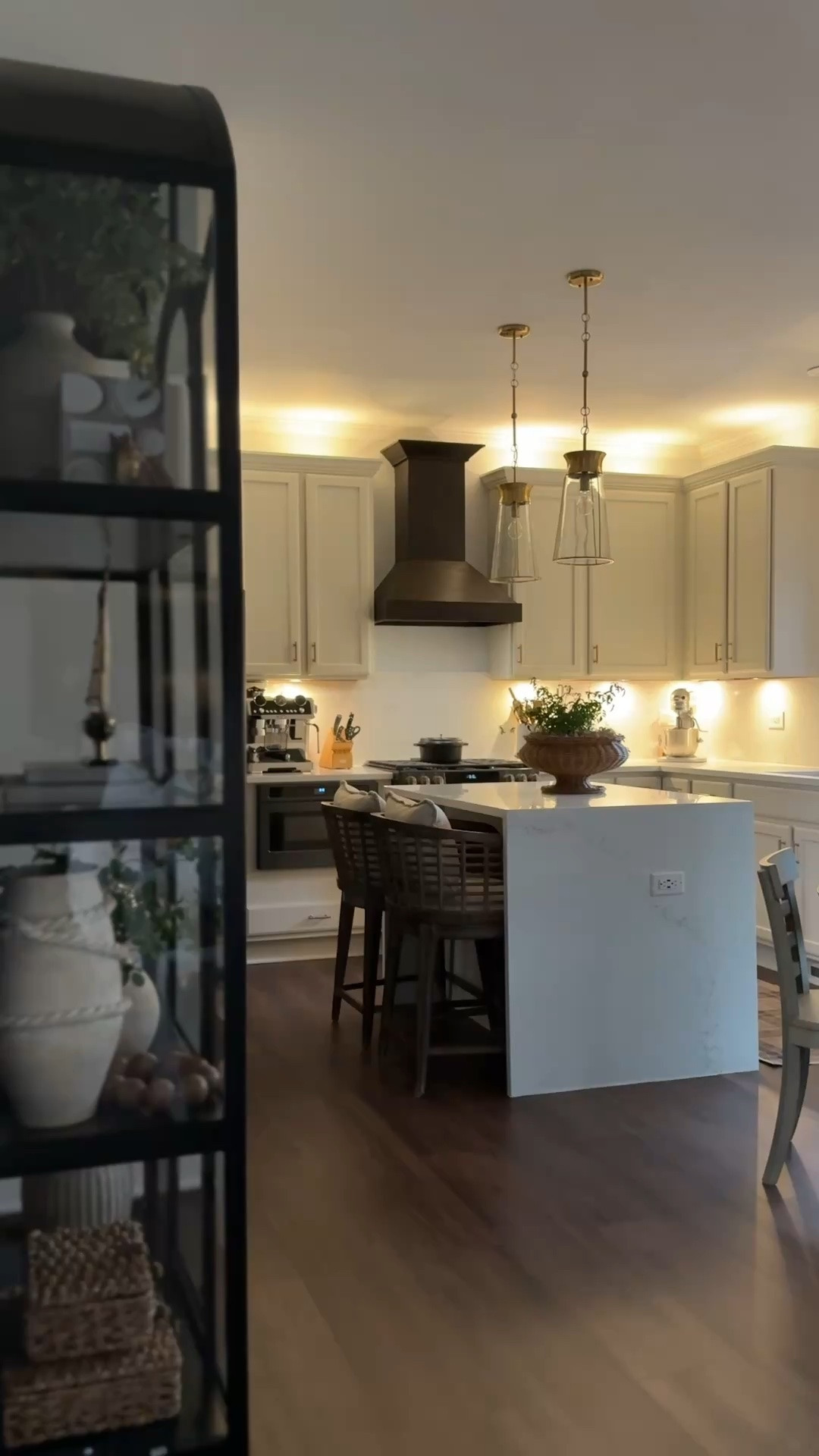 Kitchen details…like stools, arched cabinet and smaller details.

#LTKHome #LTKSaleAlert