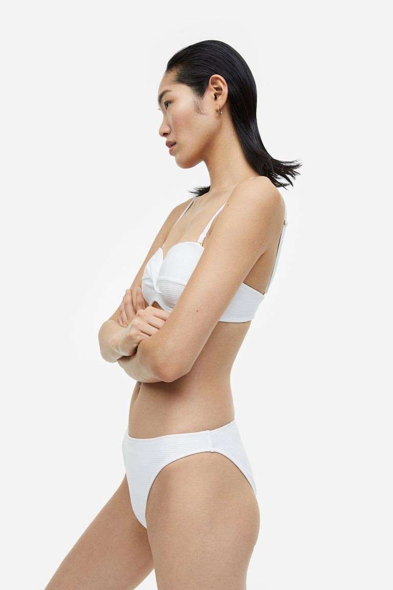 Bikini bottoms | H&M (UK, MY, IN, SG, PH, TW, HK)