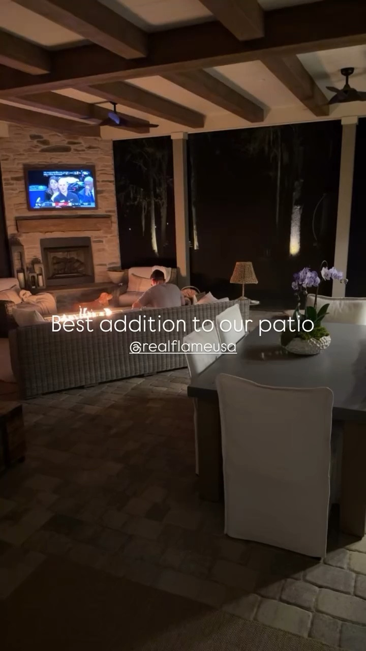 Best addition to our patio  @realflameusa