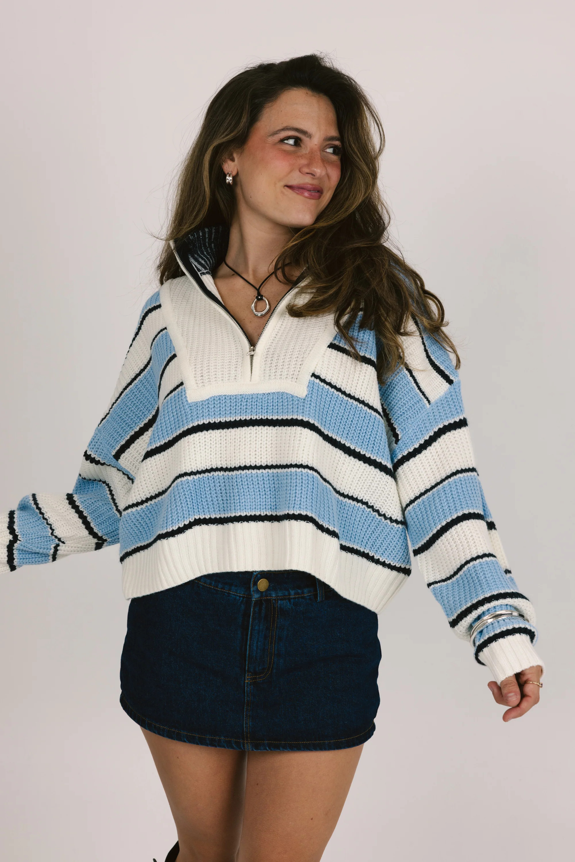 Lennon Sweater in Blue | Grey Bandit