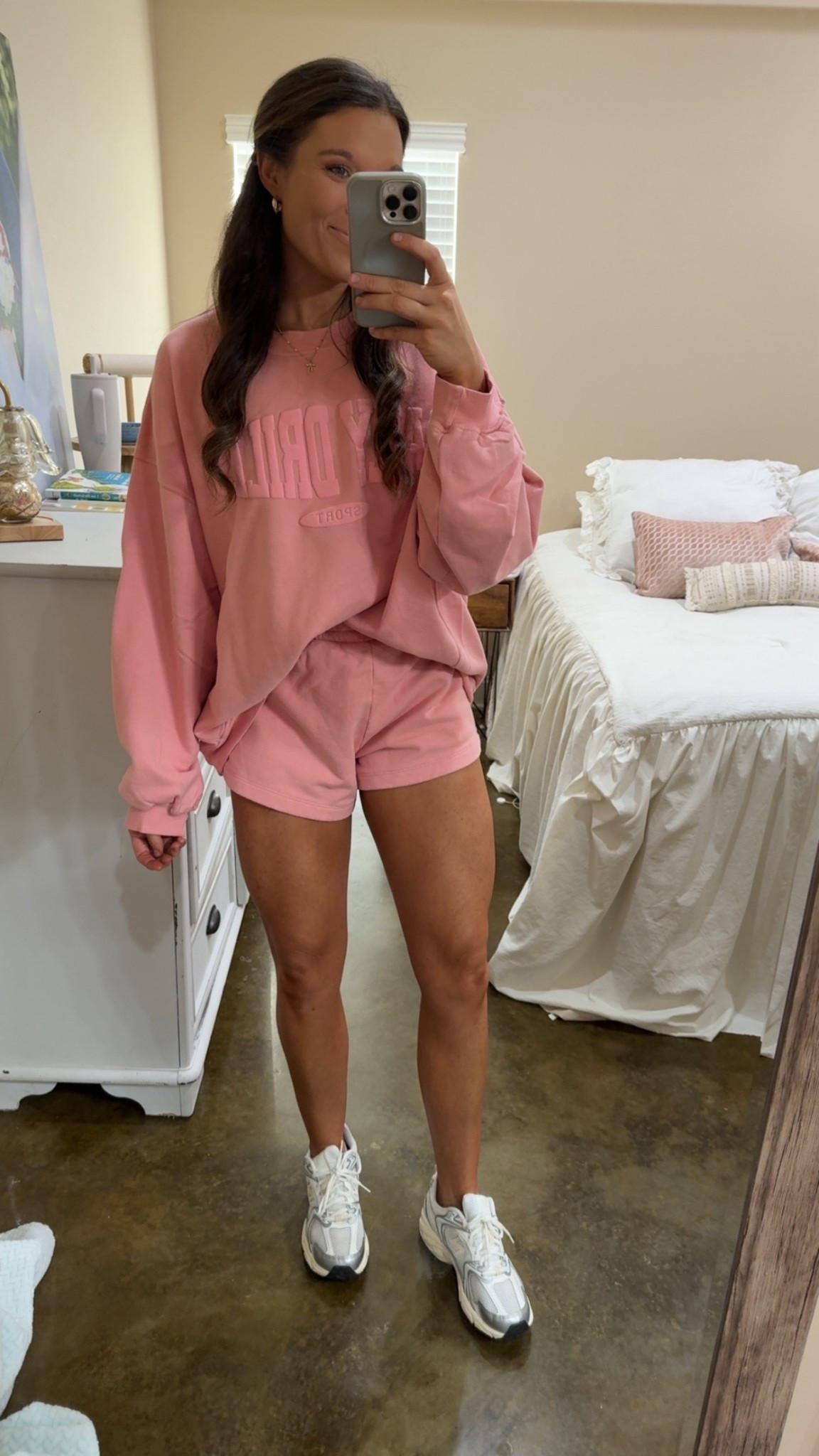 New Balance 530 in Silver/Linen on major sale!! Usually $100 and now marked down to $65! I love these and feel like it’s a universal shoe color that just goes with everything! 