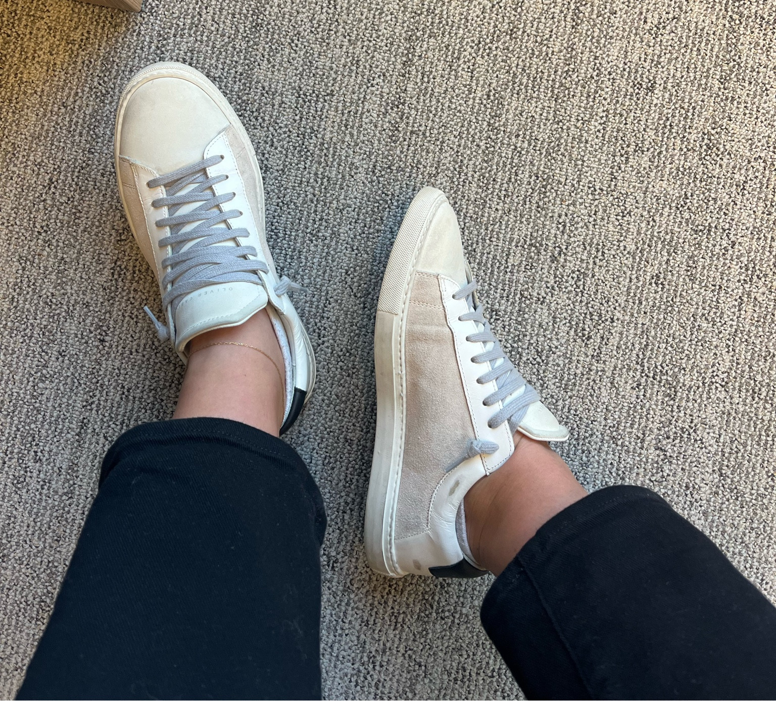 work sneakers

#LTKWorkwear