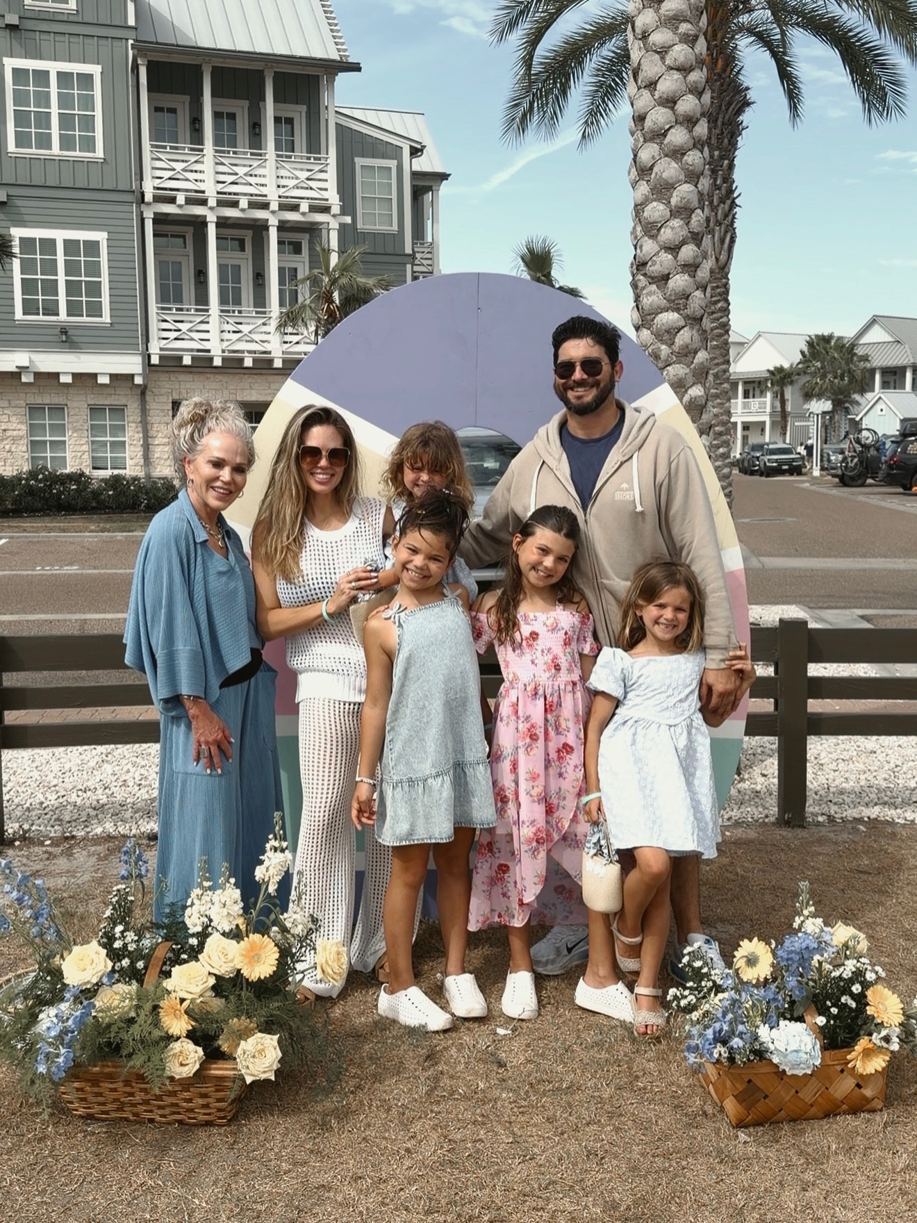 He is risen! ✝️ let today be a reminder to give your worries to God!