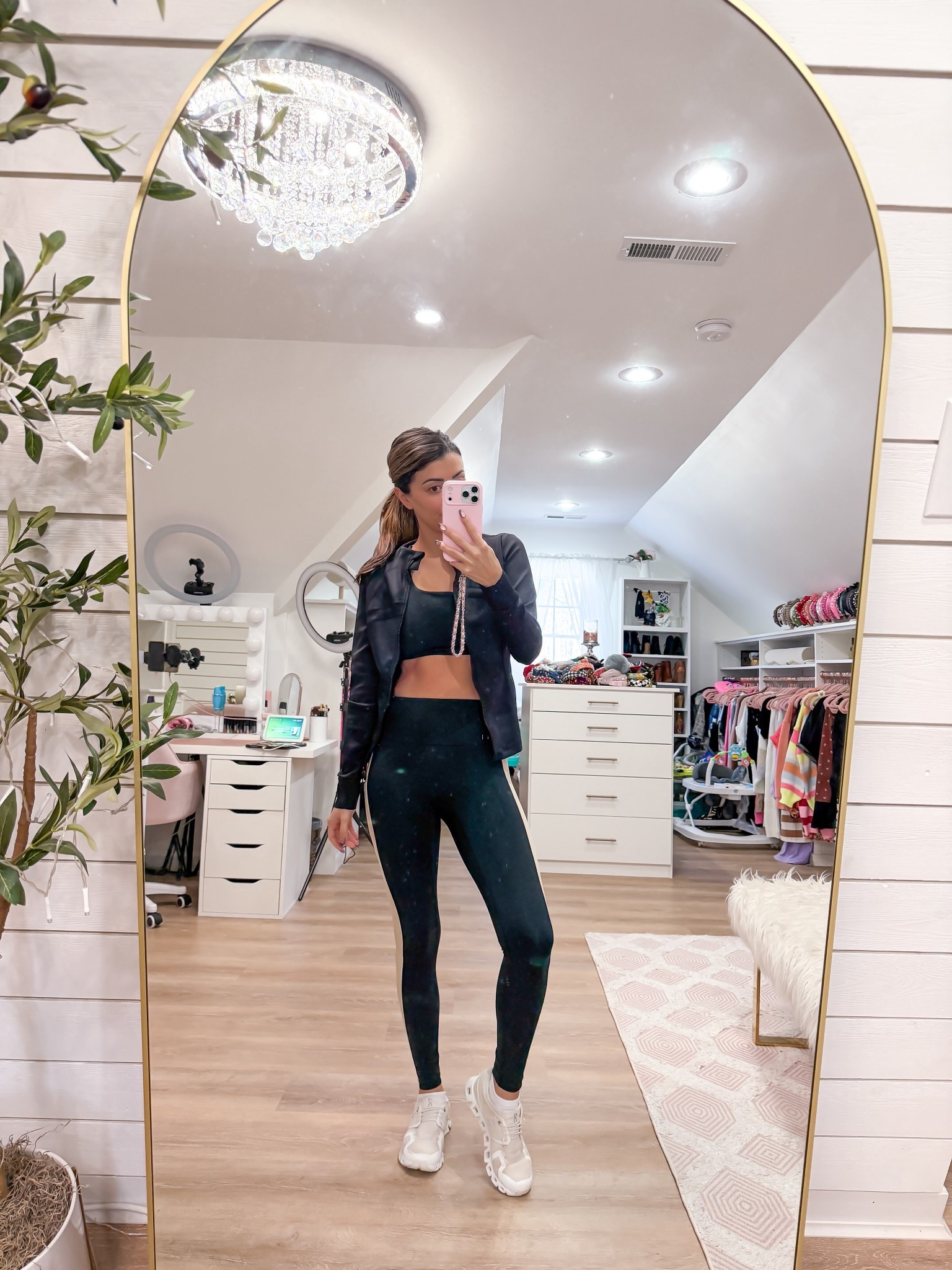 Gym workout OOTD. Casual women’s set. White tennis shoes.

#LTKActive #LTKfitnessgoals #LTKootd