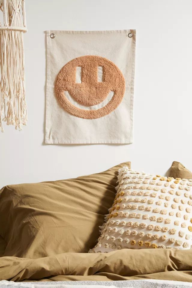 Happy Face Tufted Tapestry | Urban Outfitters (US and RoW)