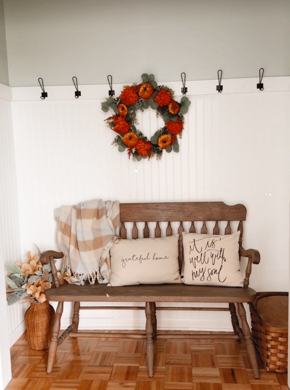 Entry way 

Linked similar wreaths  

#LTKSeasonal #LTKFindsUnder50 #LTKHome