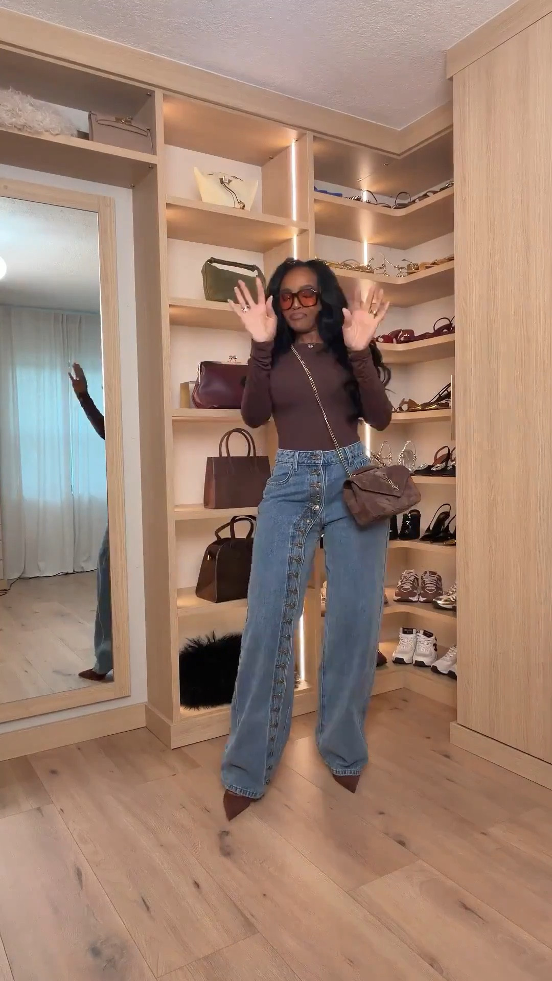 A timeless denim moment that always delivers. This outfit leans into clean lines and classic neutrals, making it easy to wear now and still love seasons from now. The fitted top balances the statement denim perfectly, creating a flattering, effortless silhouette.

Perfect for casual dinners, weekend plans, daytime errands, or dressing up denim for a polished everyday look.

📏 Sizing & Fit Details  
Height: 5'4"  
Weight: 138 lbs  
Bust: 34D  
Waist: 27"  
Hips: 40"  

Top: Size Small  
Jeans: Size 27 Long  
Shoes: True to size  

This is a go-to outfit formula you’ll reach for again and again. Each piece can be styled multiple ways, which means the cost per wear drops quickly and fits into a smart long-term shopping strategy.

Tap to get details and shop everything directly, or save this post to revisit later.

denim outfit ideas, elevated casual outfits, everyday chic style, classic wardrobe staples, neutral outfit inspiration, effortless fashion looks

Follow me on Instagram and YouTube @kirasfashionfinds 

#LTKootd #LTKPetite