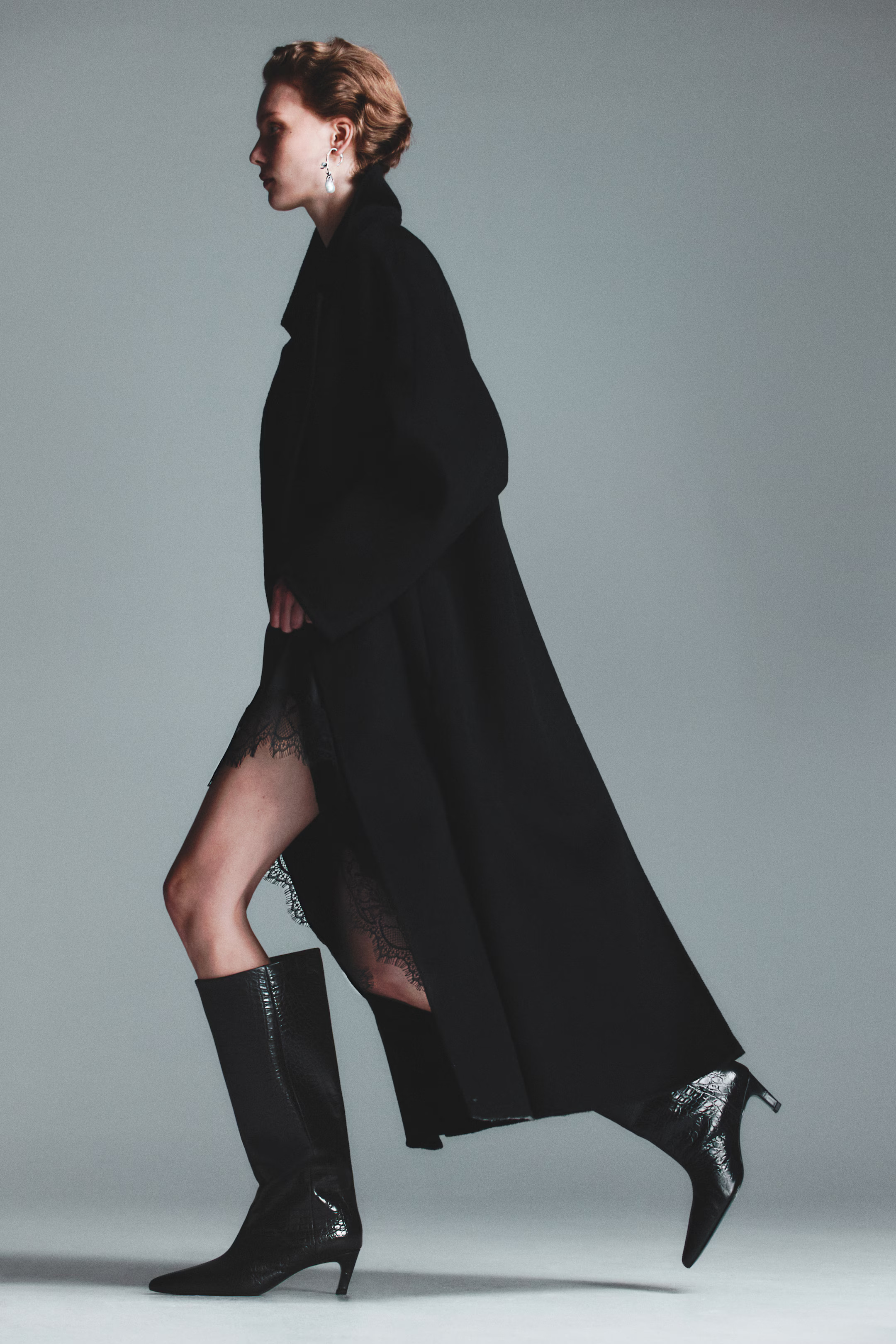 Knee-high leather boots | H&M (UK, MY, IN, SG, PH, TW, HK)