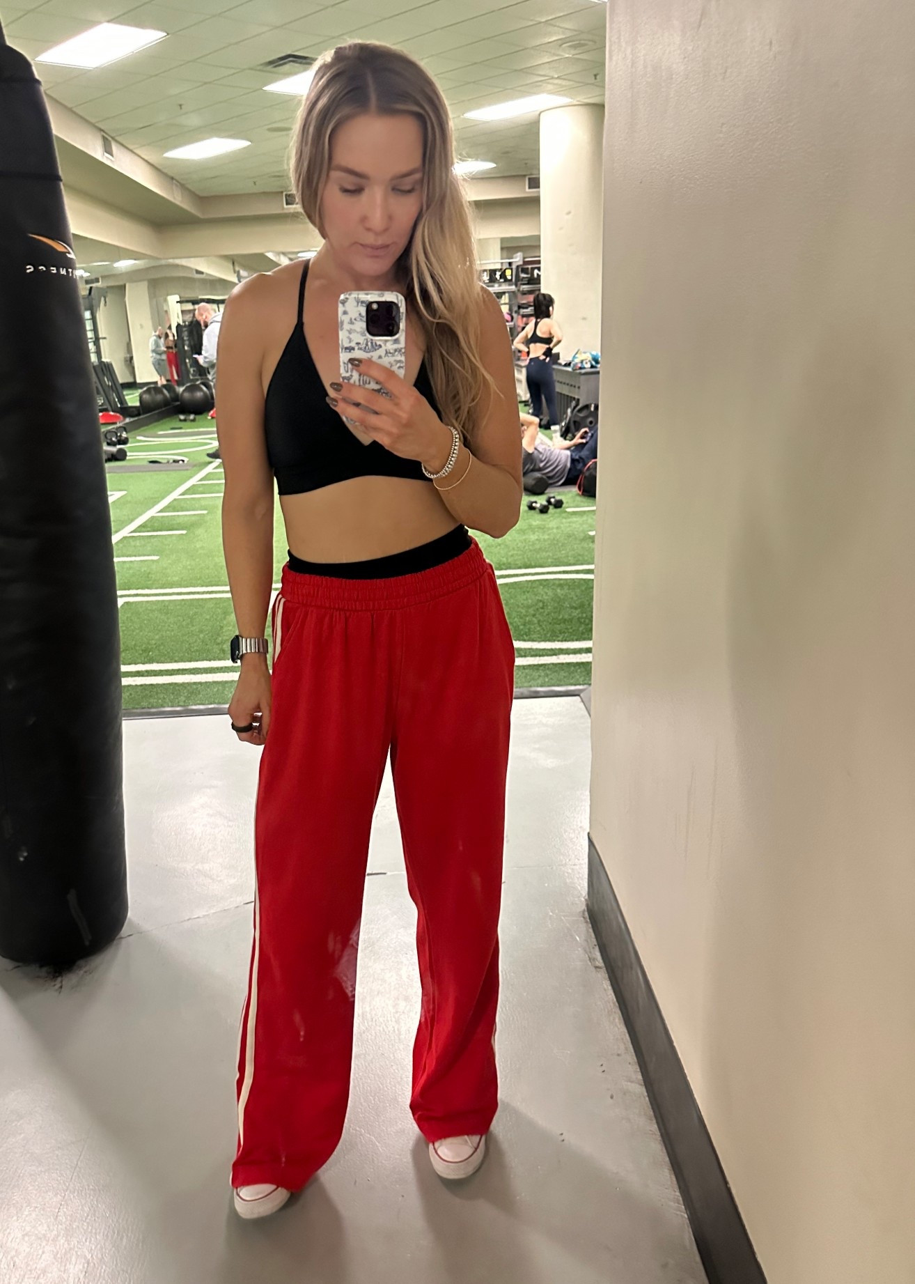 Love these new sweats! Wearing size S

#LTKCyberWeek #LTKfitnessgoals #LTKGiftGuide