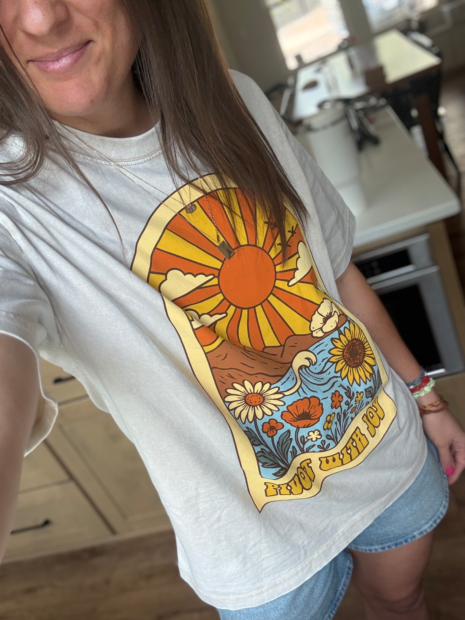 LOVE this t from @getyourpinkback 

Thankfulness changes perspective and perspective is everything!

Pivot with Joy! 

#LTKgrwm #LTKmomlife #LTKdayinmylife