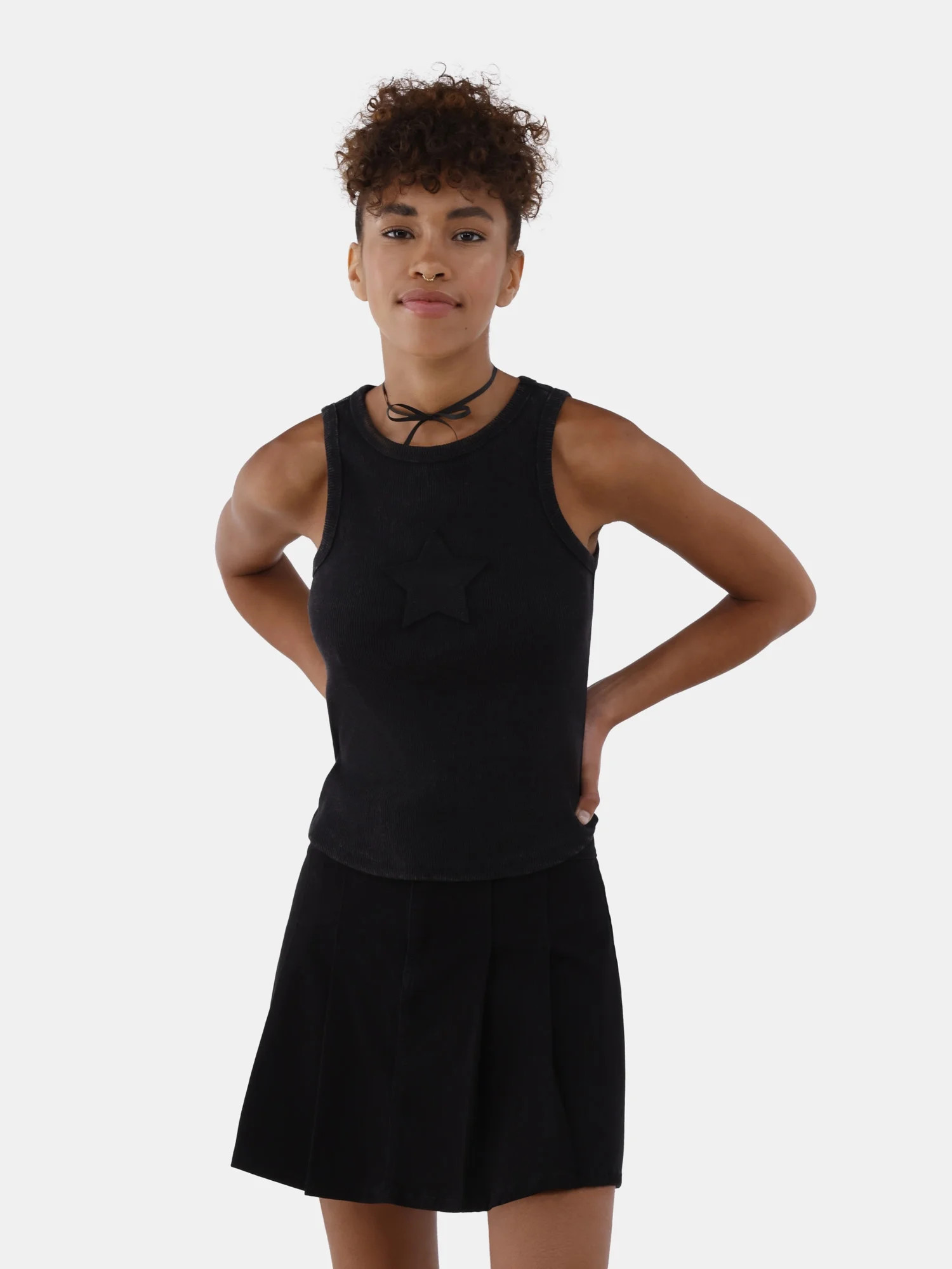 No Boundaries Cutaway Tank Top, Women's - Walmart.com | Walmart (US)