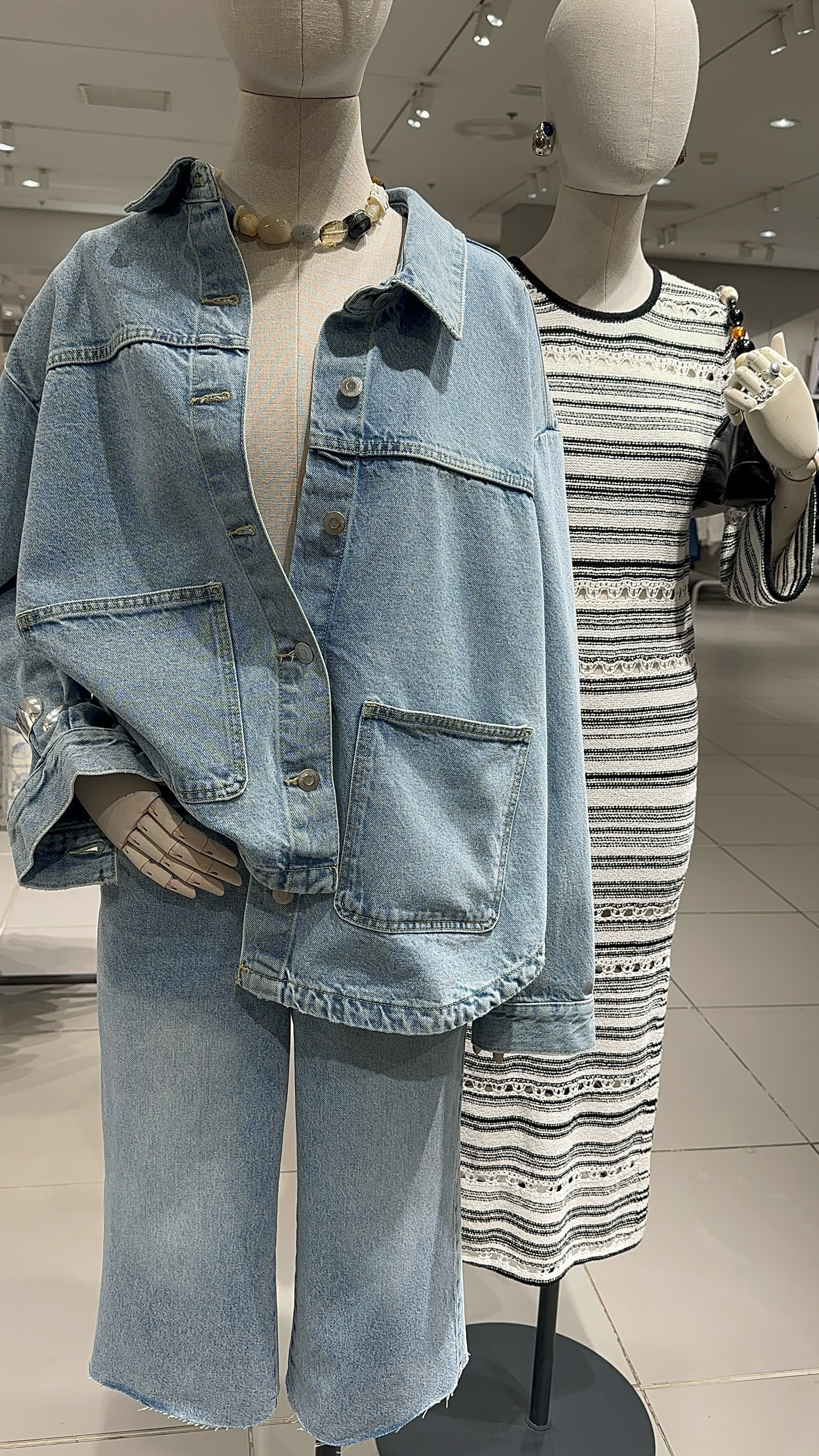 Sundays are for slowing down — and dressing for how you feel. Whether you’re vibing with the soft denim co-ord or this lovely striped knit dress in the background, H&M nailed the balance between comfort and style. One set feels like a hug, the other like an effortless hug from your wardrobe.
#HMxMe #SundayLook #DenimSet #ComfyChic #SpringStyle #LTKSpring #MinimalWardrobe #SundayVibes #WeekendMood

#LTKspring #LTKsale #LTKeurope