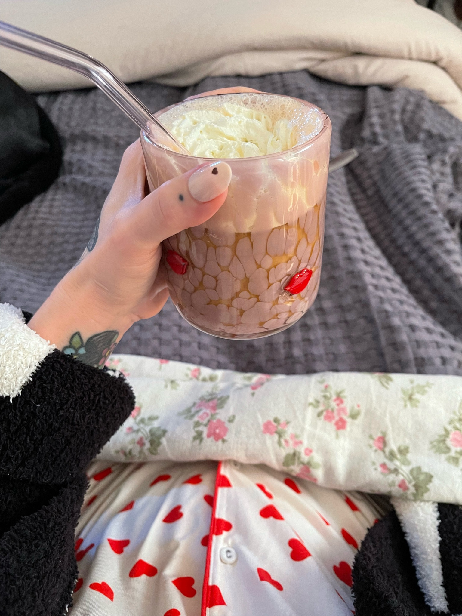 Valentine’s Day cutie cup & pj’s 💌

#LTKFindsUnder100 #LTKStyleTip #LTKHome