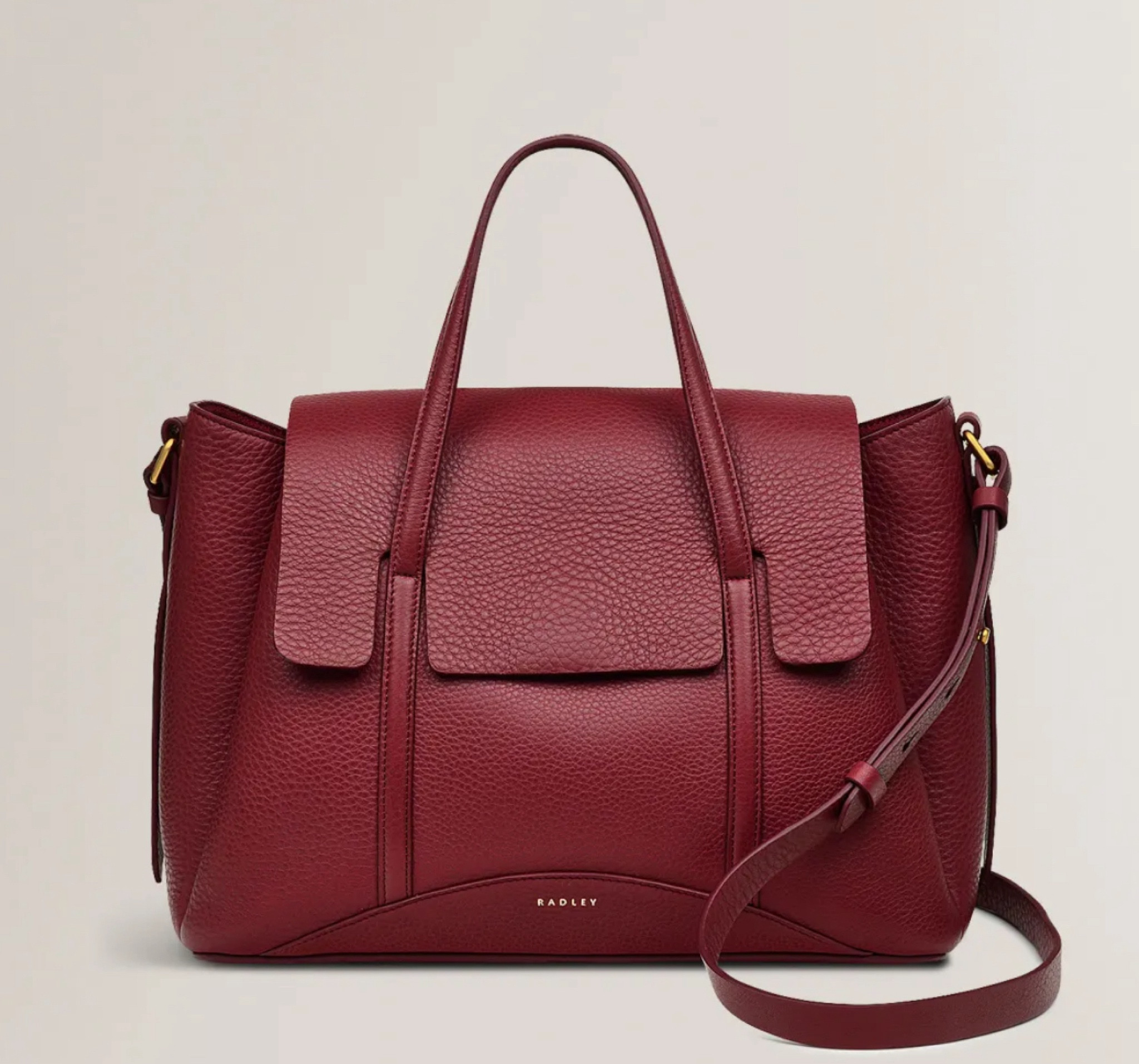 I love the shape and color of these new bags. I can’t decide between cranberry and the green. 

#LTKstyletip #LTKitbag #LTKover40