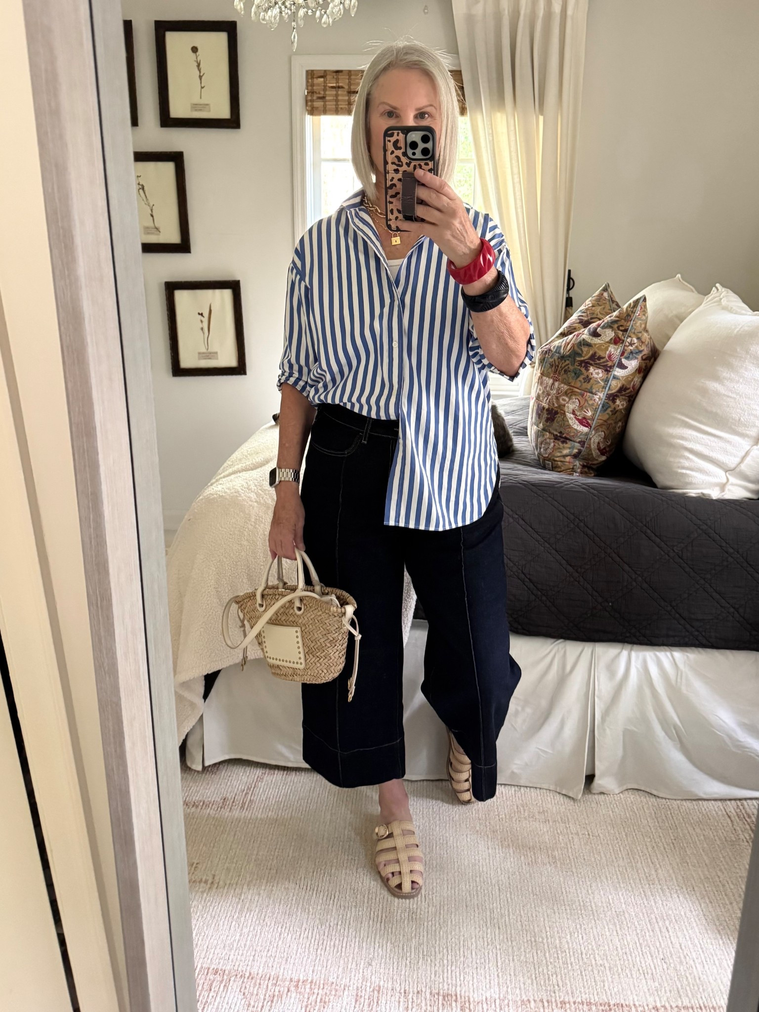 Heat has let up a bit so I decided to wear sleeves today!  Hope I don’t regret it😎


#LTKFindsUnder100 #LTKSaleAlert #LTKSeasonal